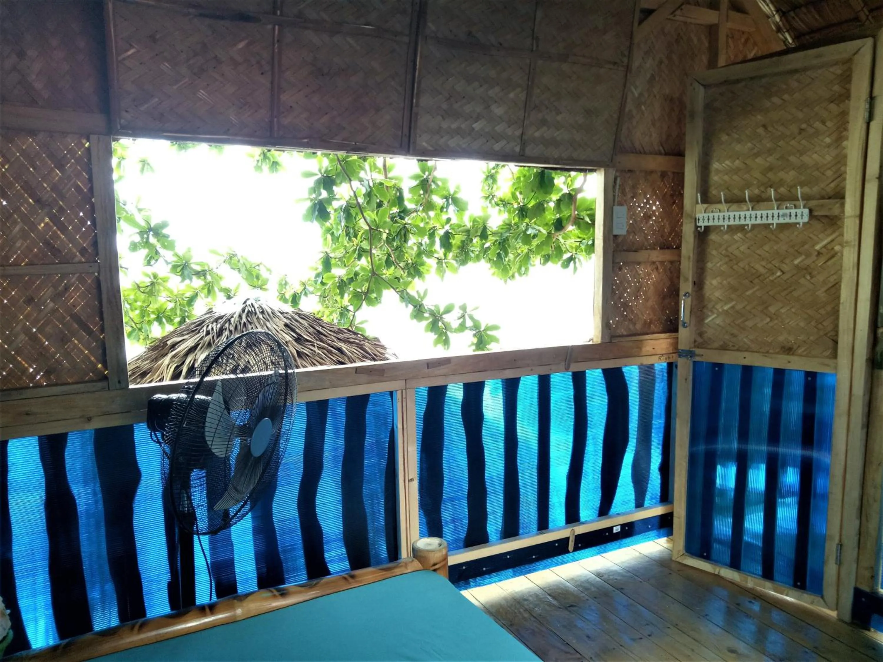 SmallFry's Beach Resort