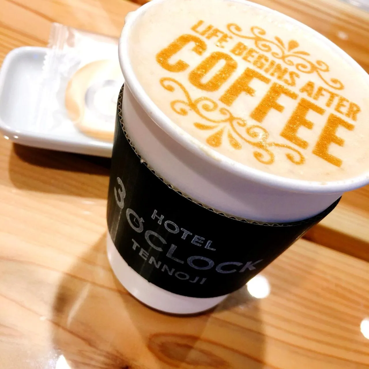 Drinks in Hotel 3 O'Clock Tennoji