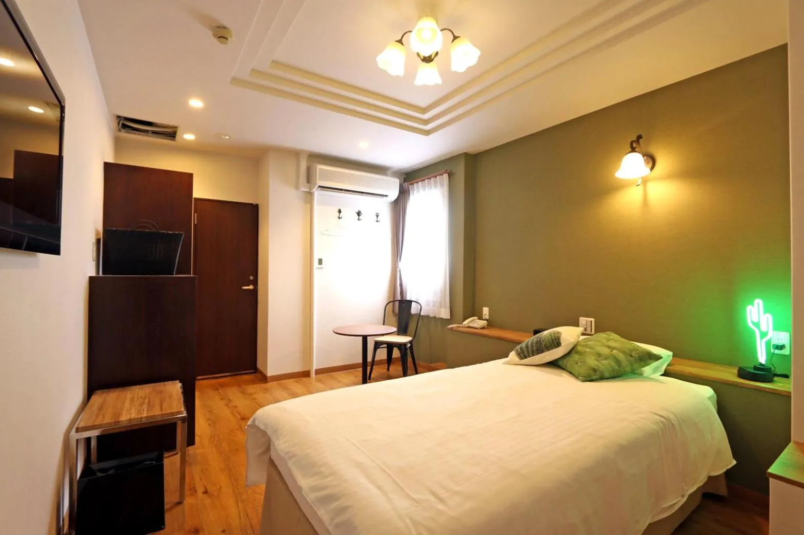 Bed in Hotel 3 O'Clock Tennoji