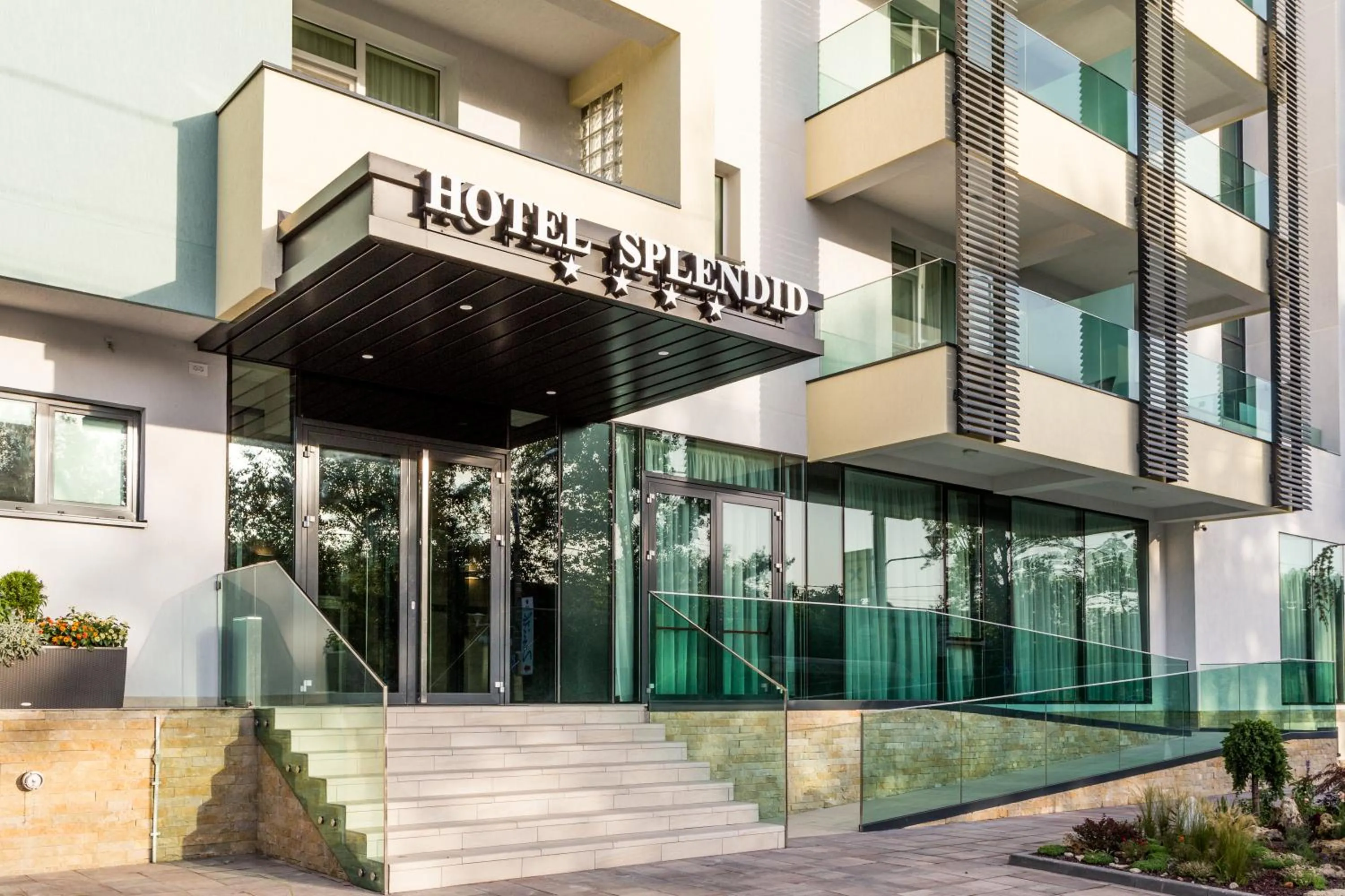 Facade/entrance in Splendid Conference & Spa Hotel – Adults Only