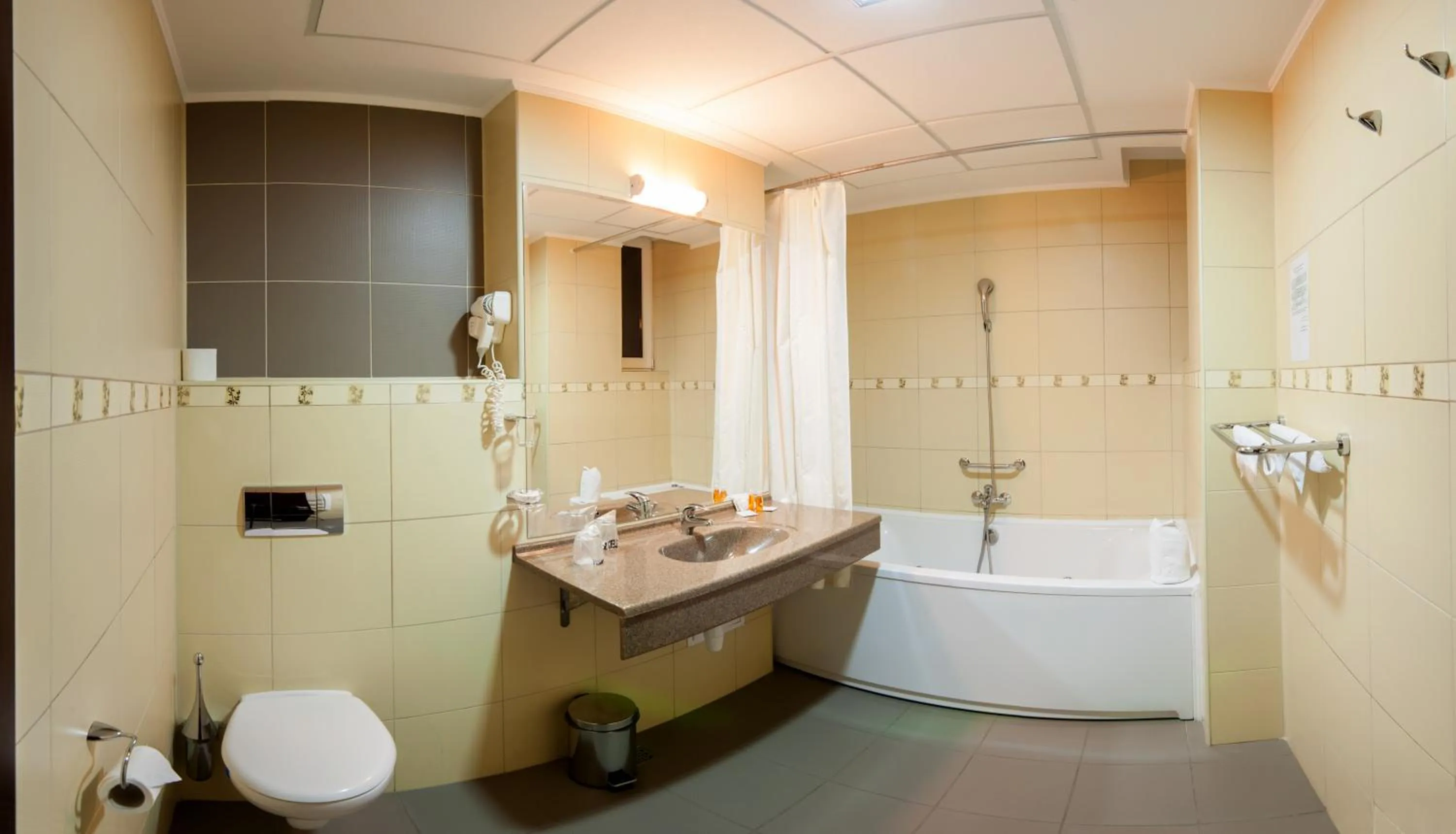 Bathroom in Splendid Conference & Spa Hotel – Adults Only