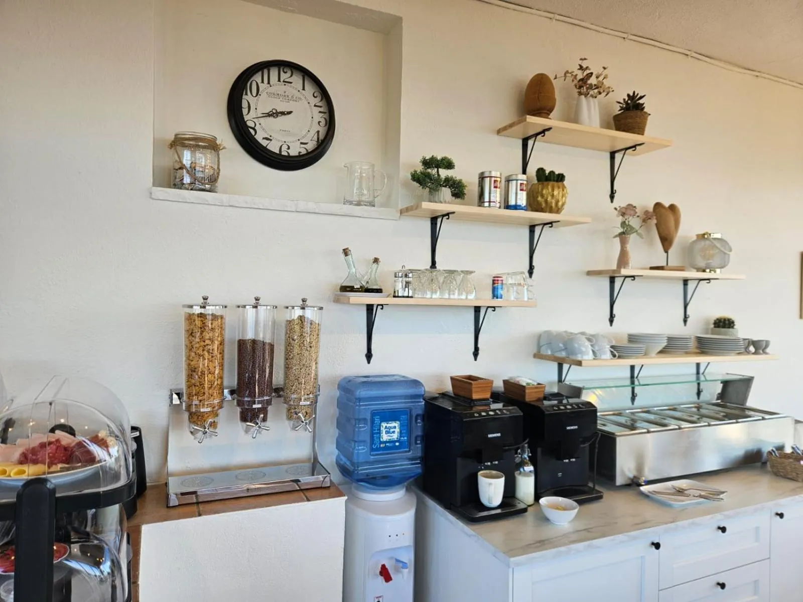 Breakfast in La Roqueta Hotel