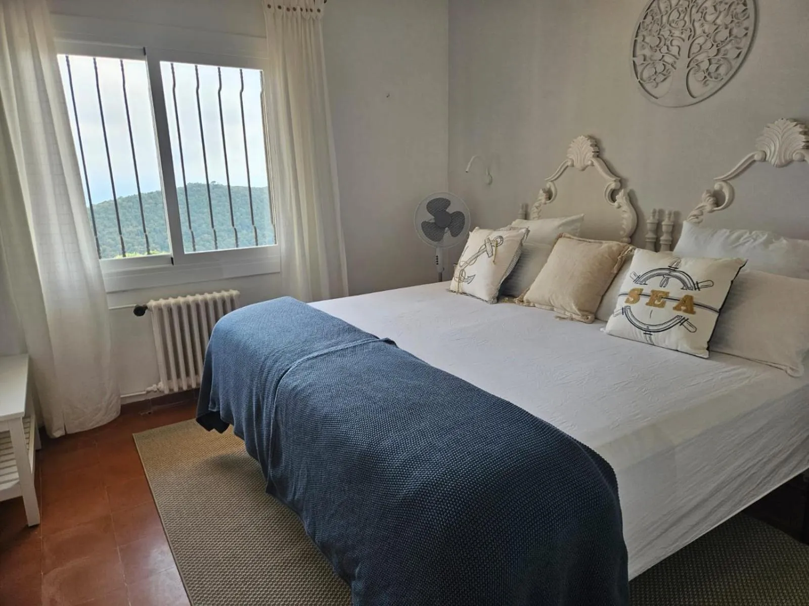 Bed in La Roqueta Hotel