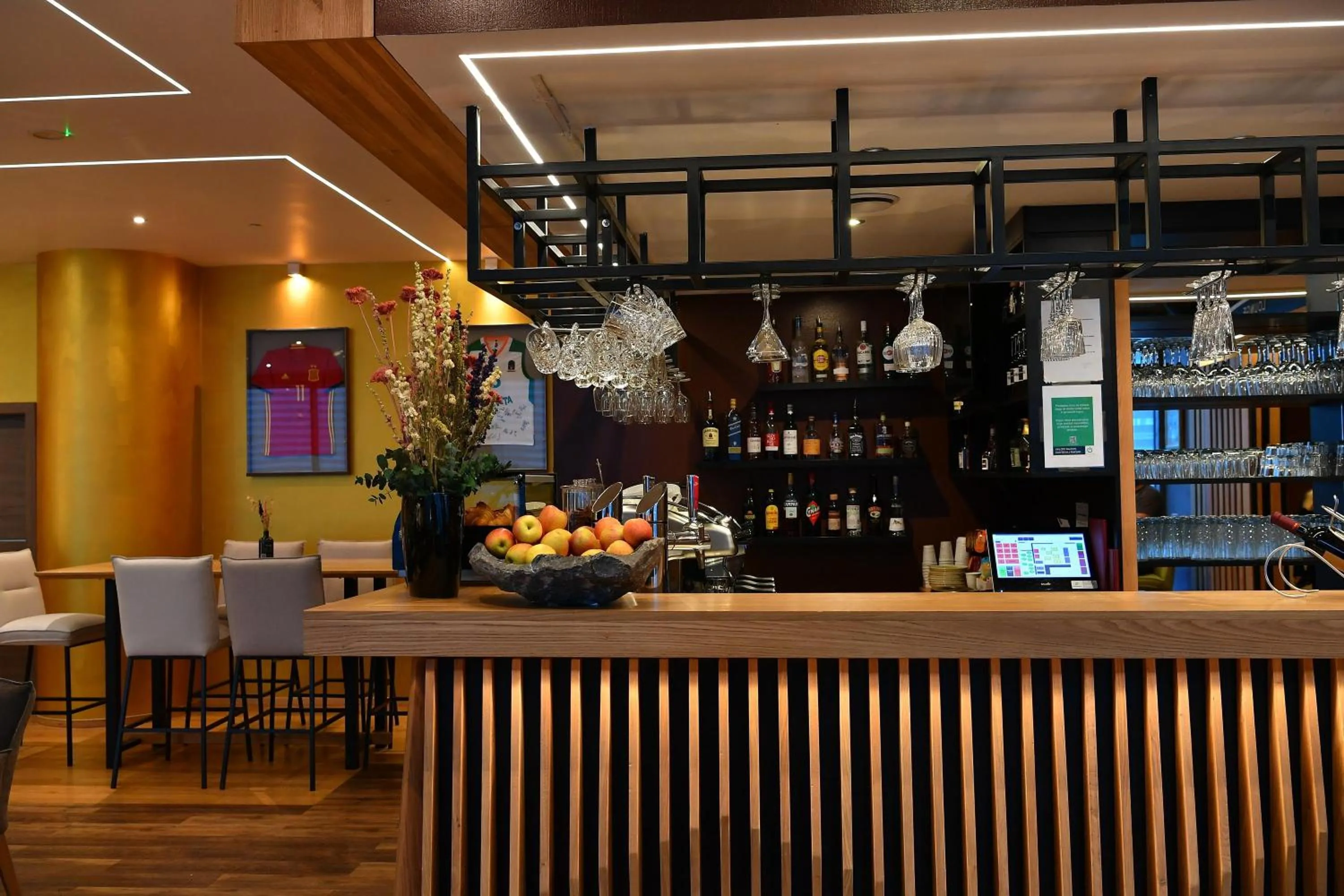 Lounge or bar in Doubletree by Hilton Ljubljana