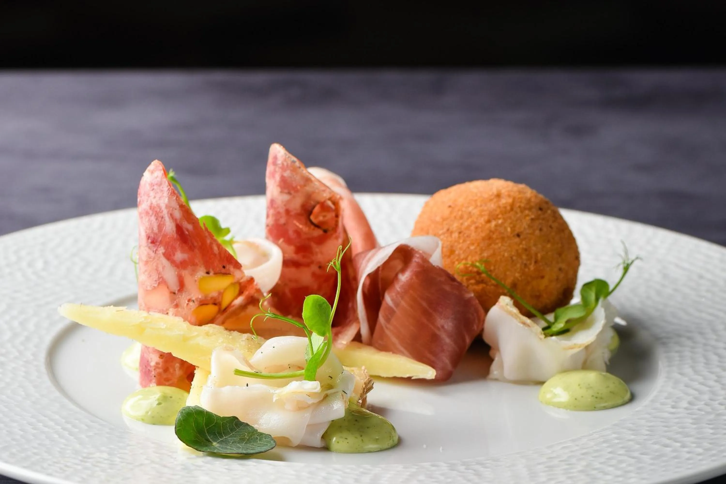 Restaurant/places to eat in Doubletree by Hilton Ljubljana