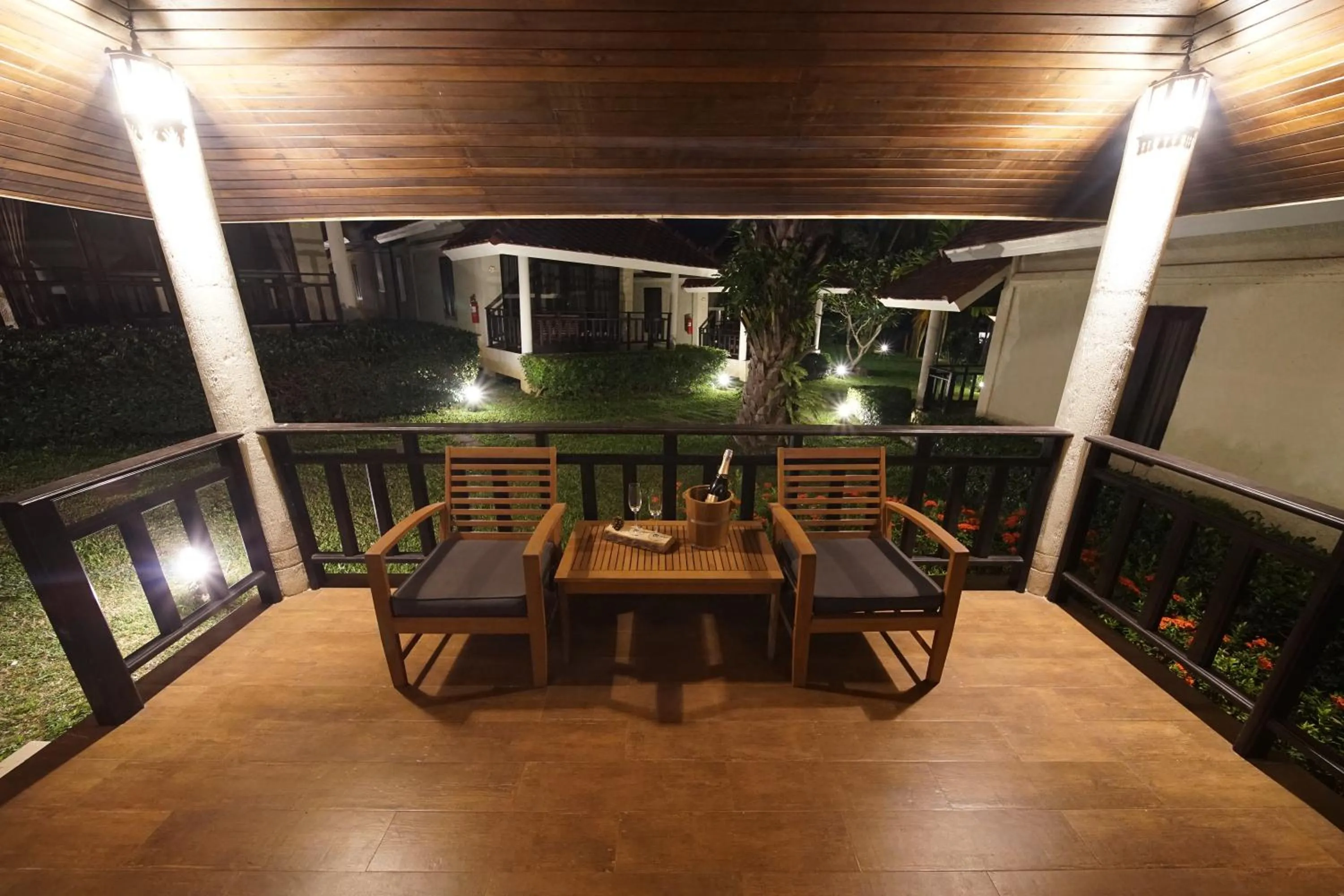 Balcony/Terrace in Aquavana Haad Rin Resort