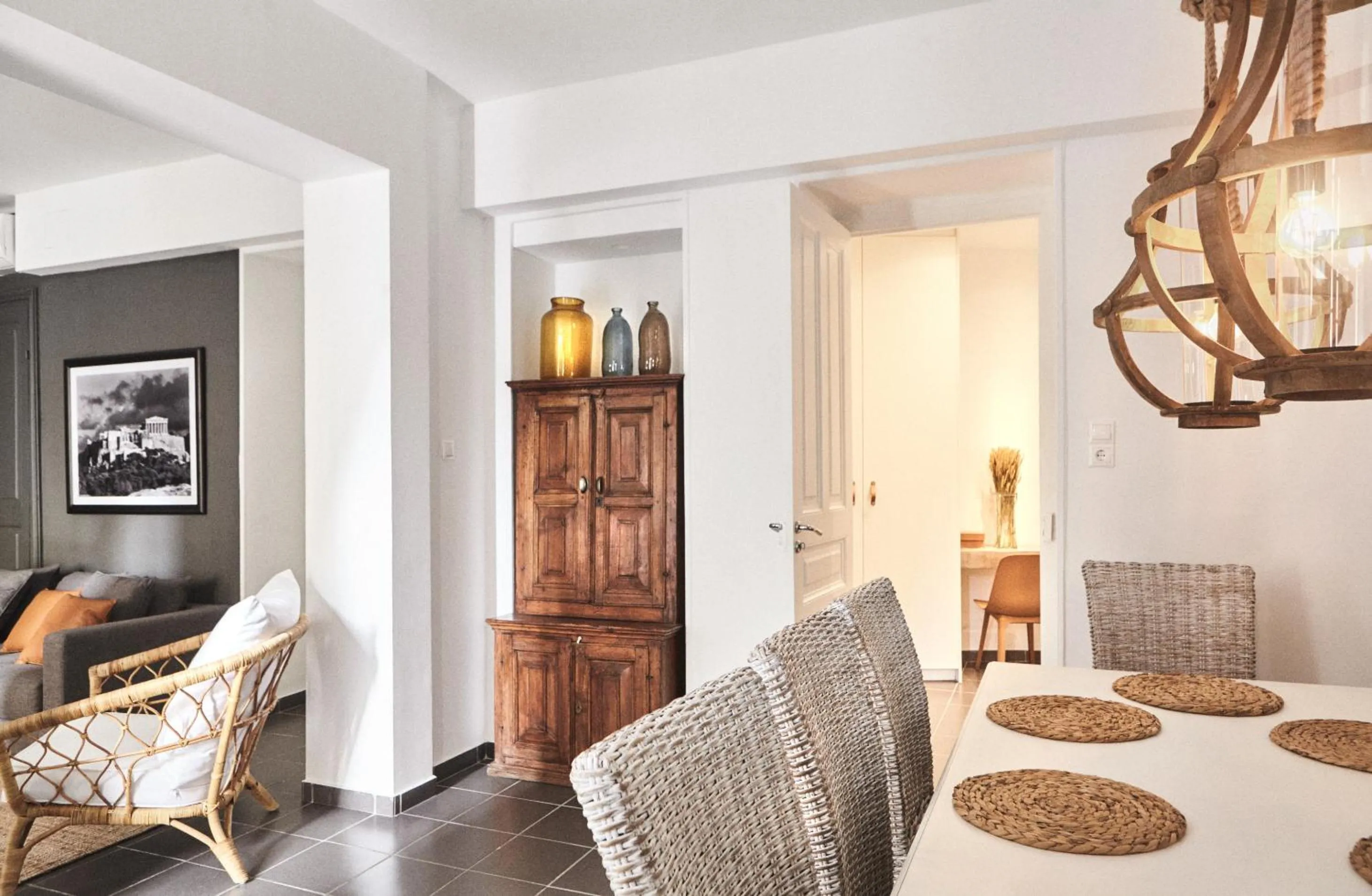 Art Pantheon - Suites & Apartments