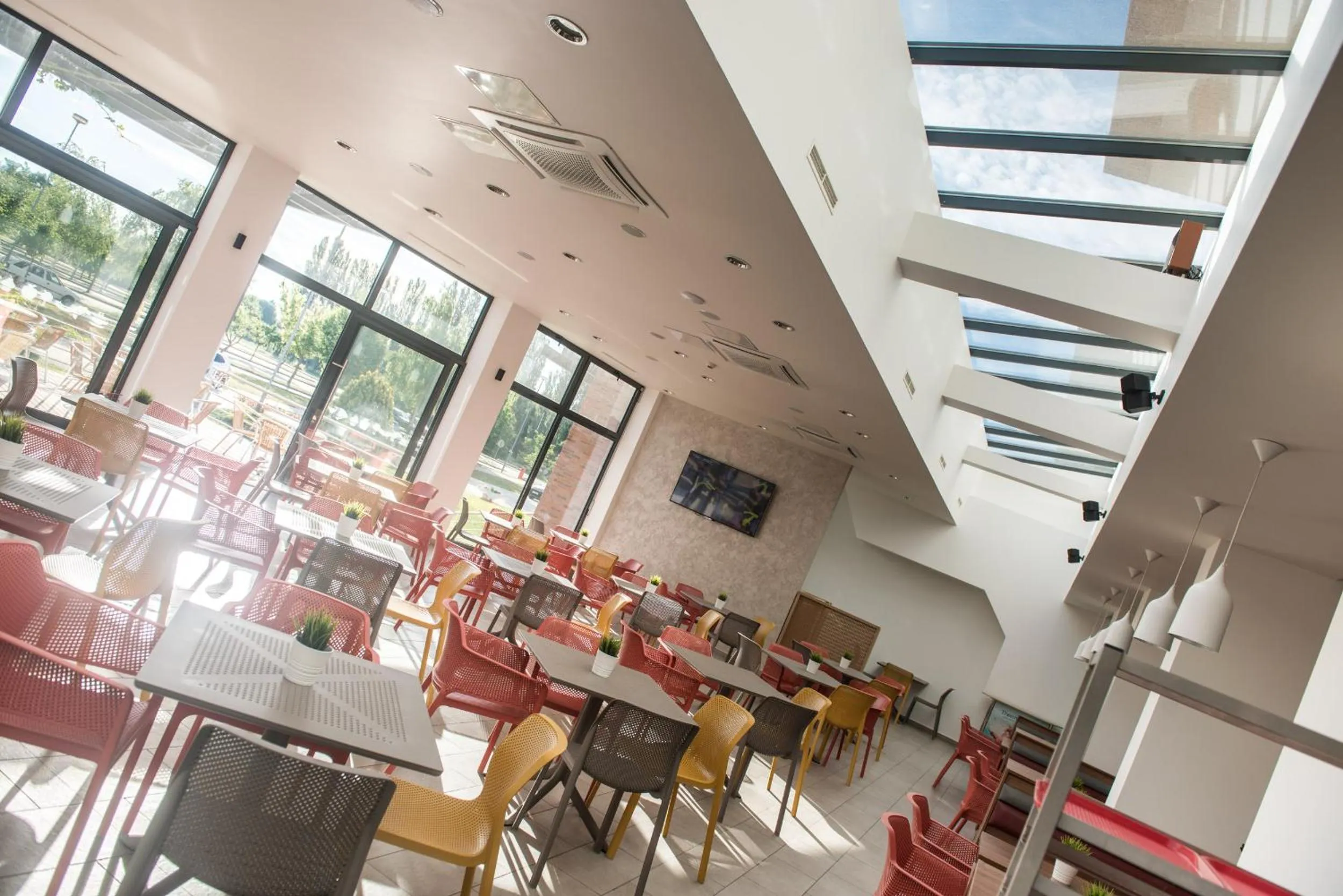 Restaurant/places to eat in Hotel Thermalpark