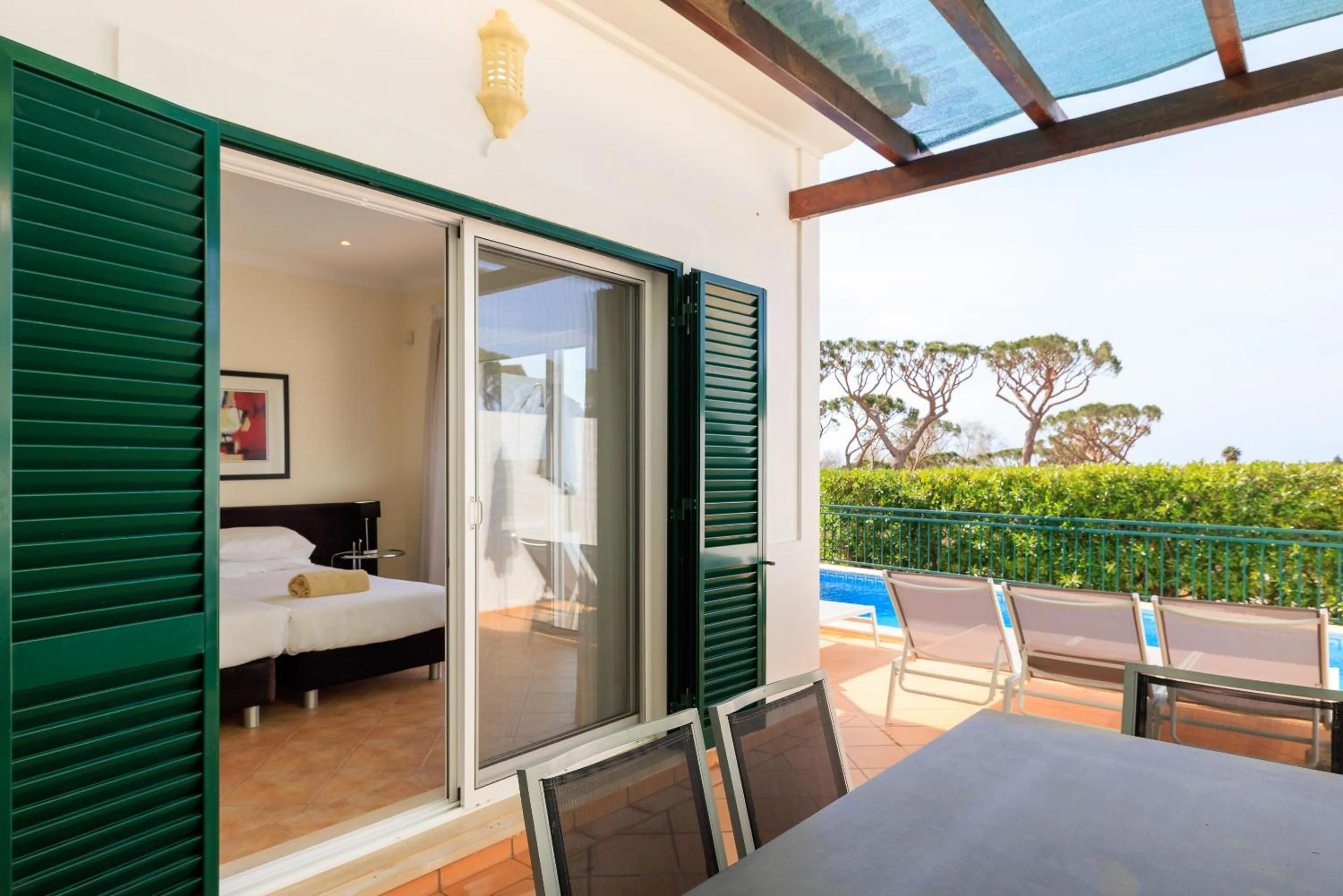 Bed in Vale Do Lobo Resort