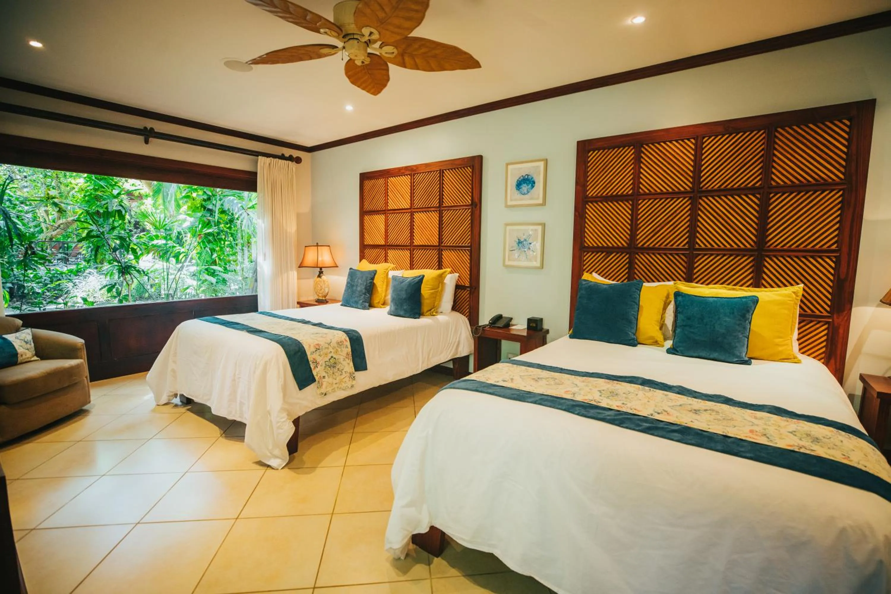 Bedroom, Bed in Hotel Bosque del Mar Playa Hermosa