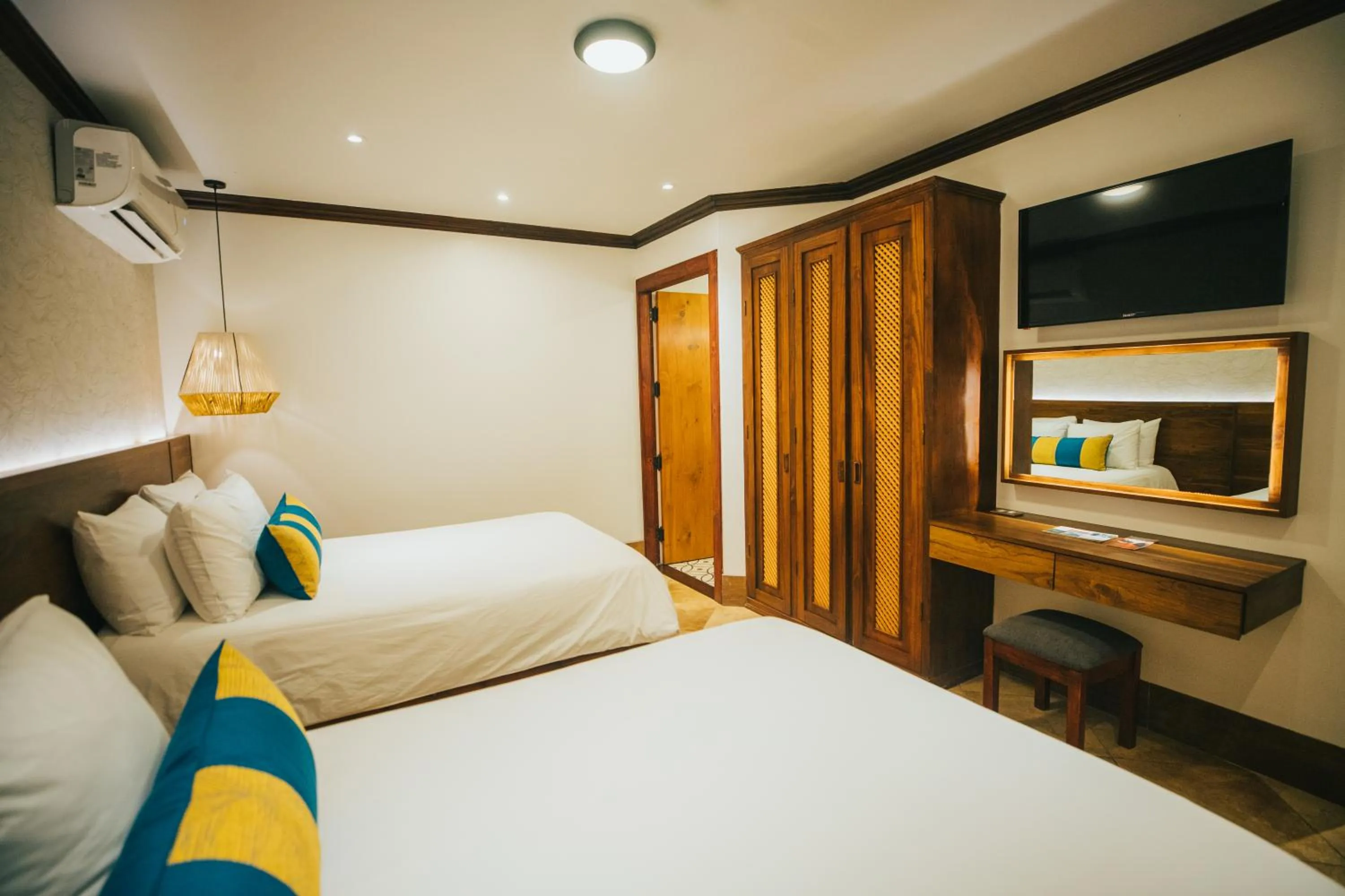 Bedroom, Bed in Hotel Bosque del Mar Playa Hermosa