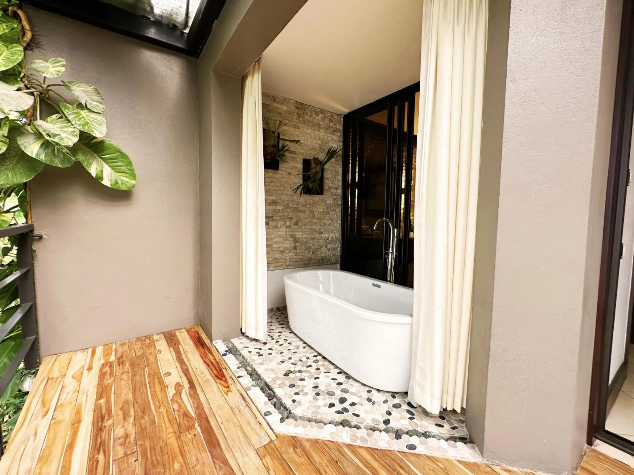 Bath in Hotel Bosque del Mar Playa Hermosa