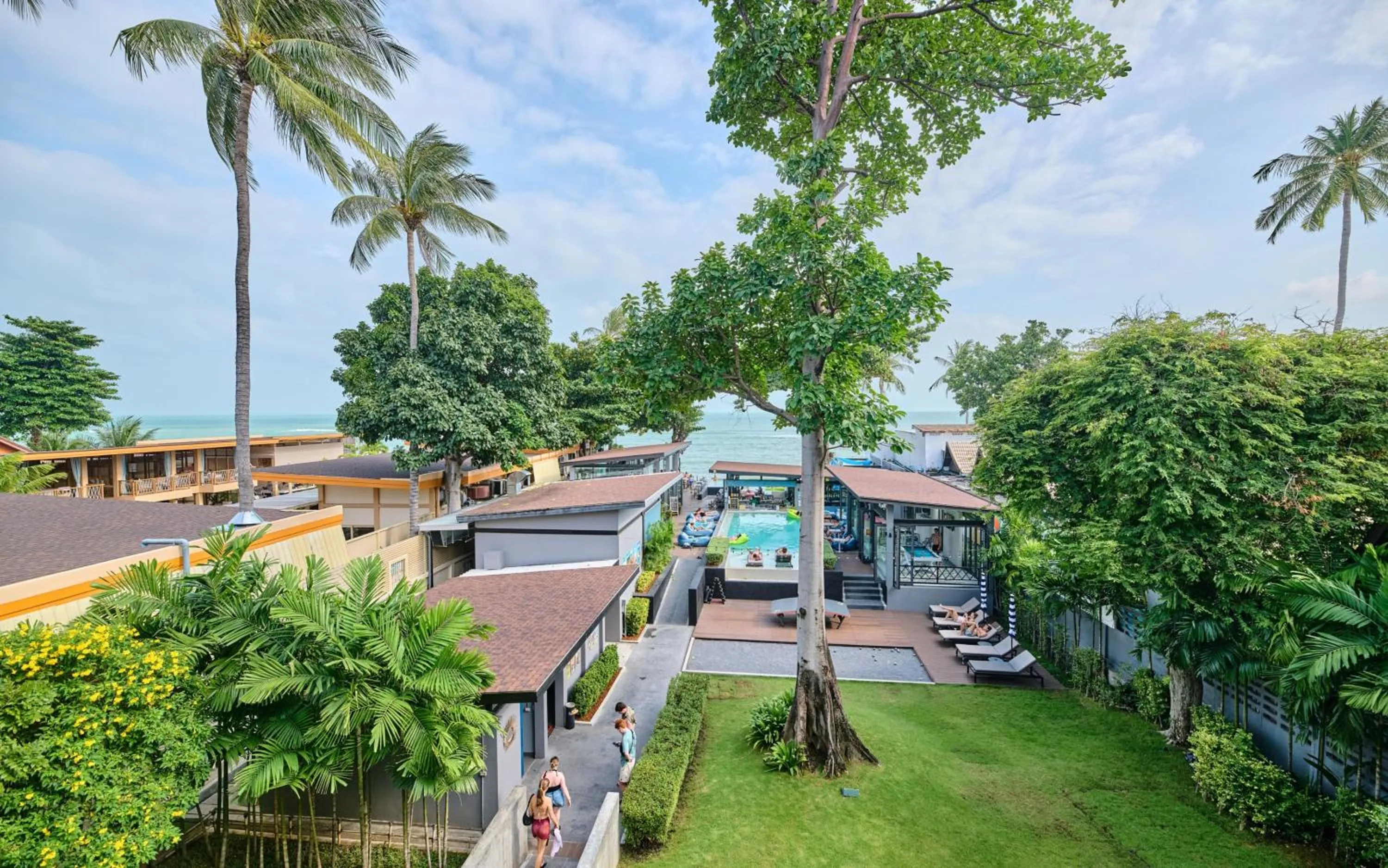 Property building in Lub d Koh Samui Chaweng Beach - Beachfront & Vibrant Social Vibe