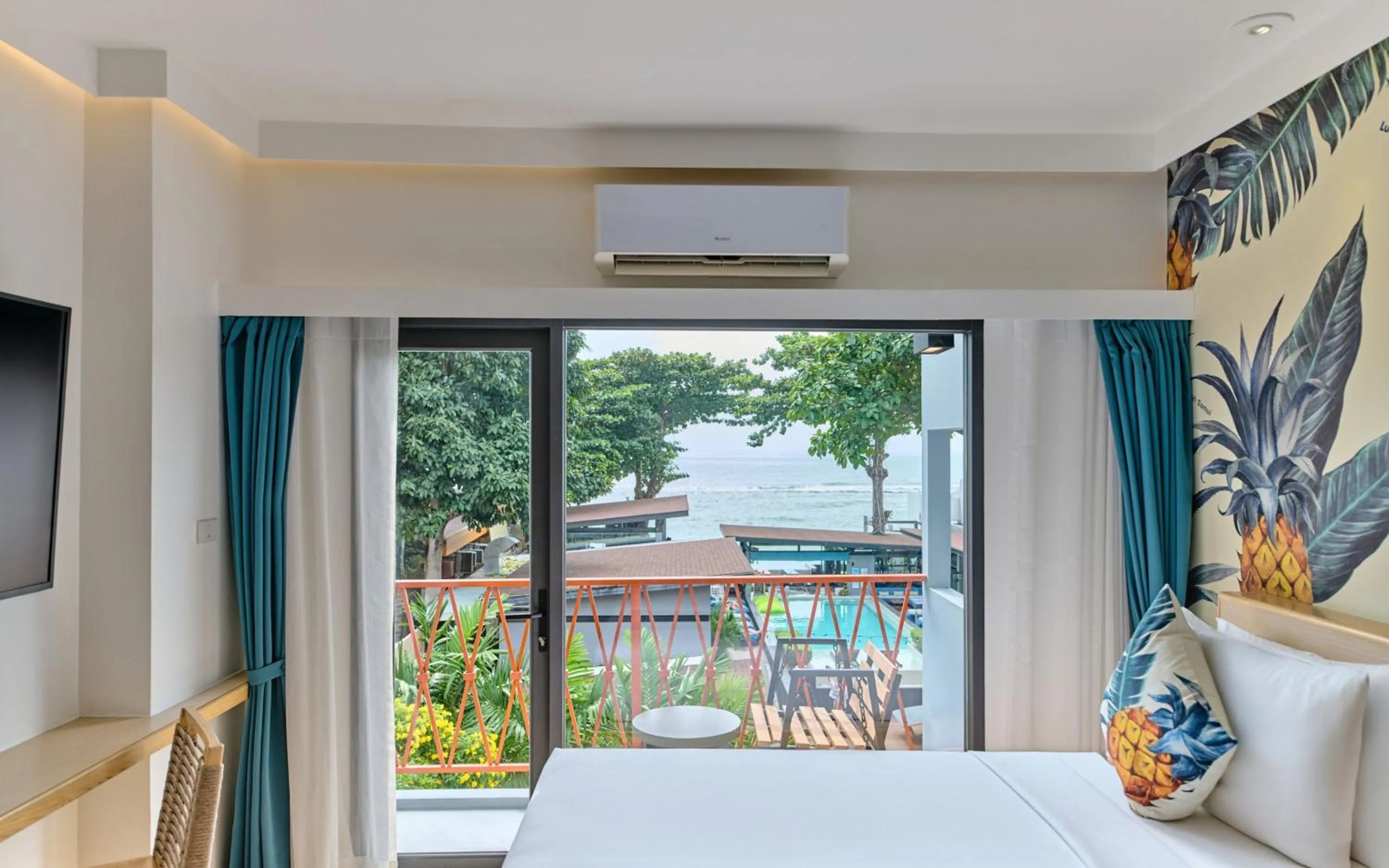 Bed in Lub d Koh Samui Chaweng Beach - Beachfront & Vibrant Social Vibe