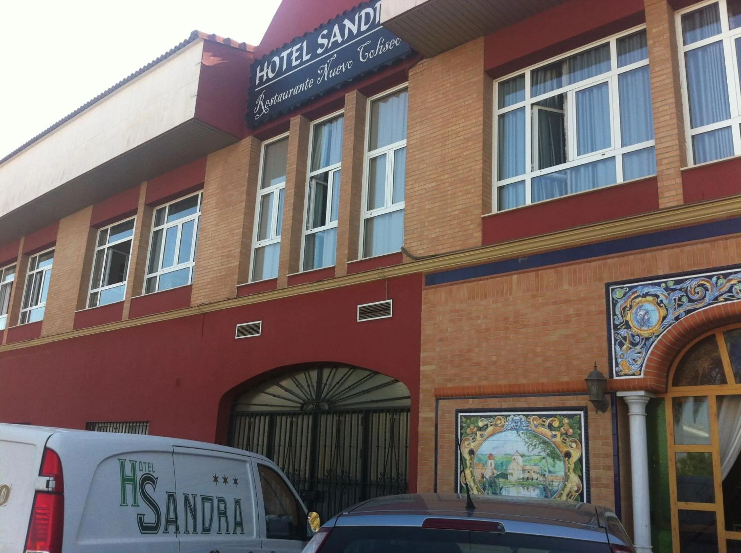 On site, Property Building in Hotel Sandra