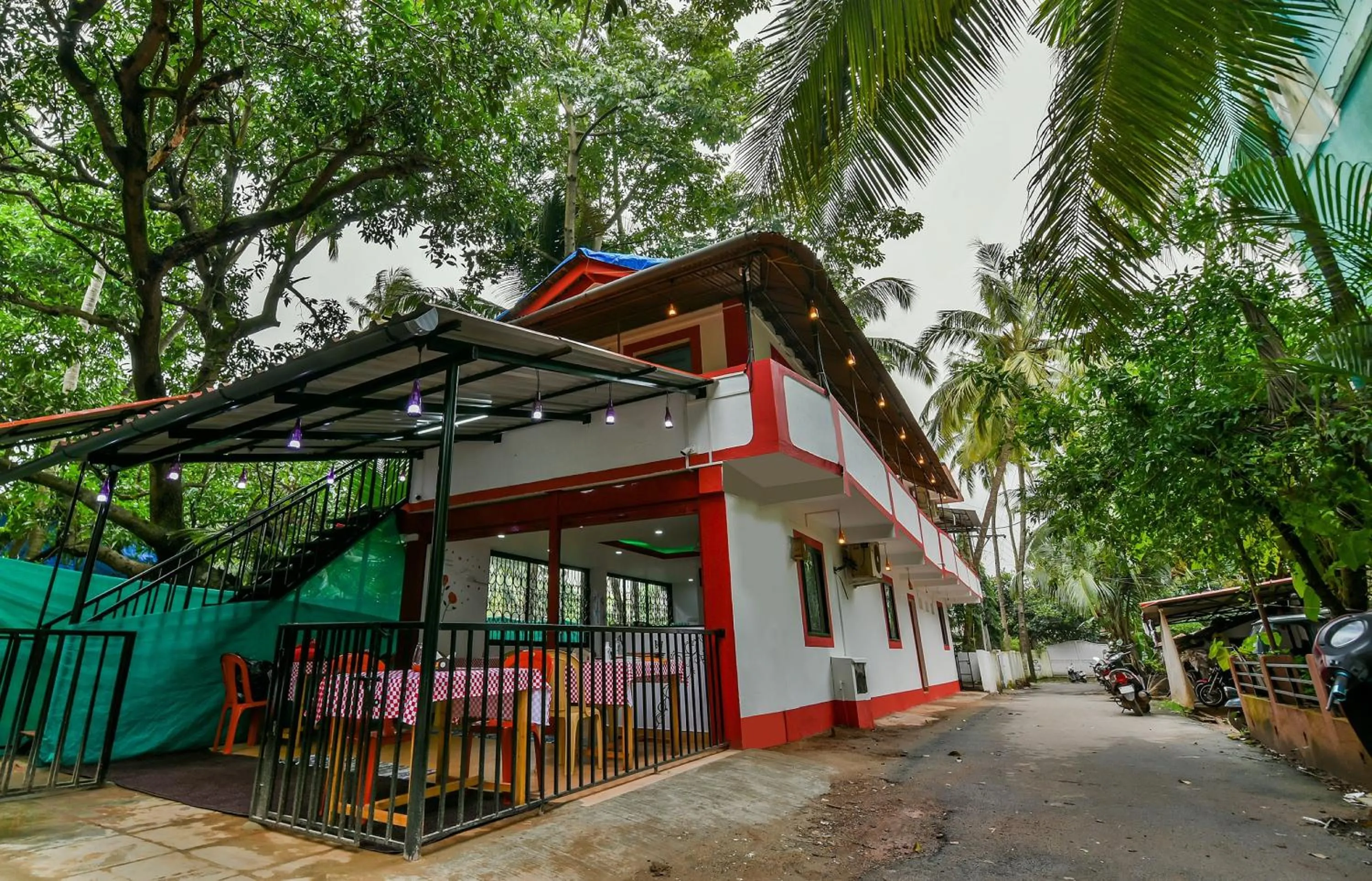 Facade/entrance in Hotel O Route Near Calangute Beach