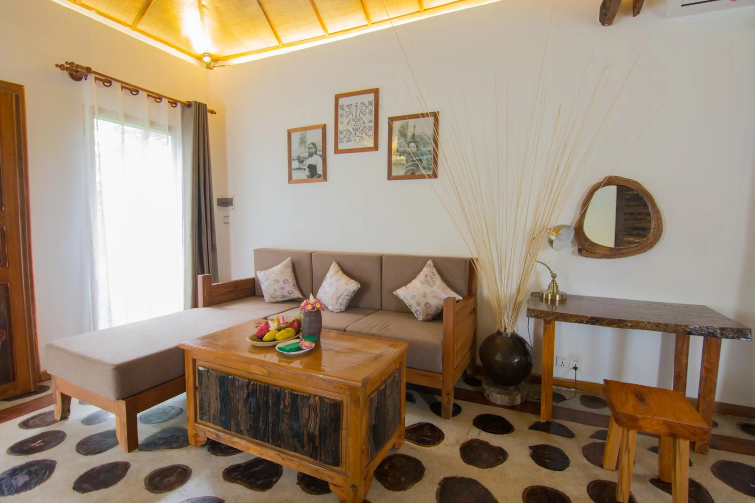 Seating area in Bong Thom Forest Lodge