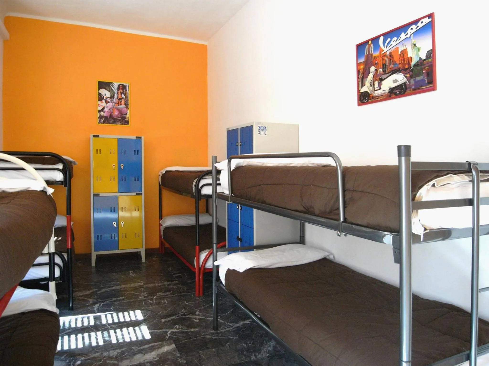 Bedroom in Hostel California