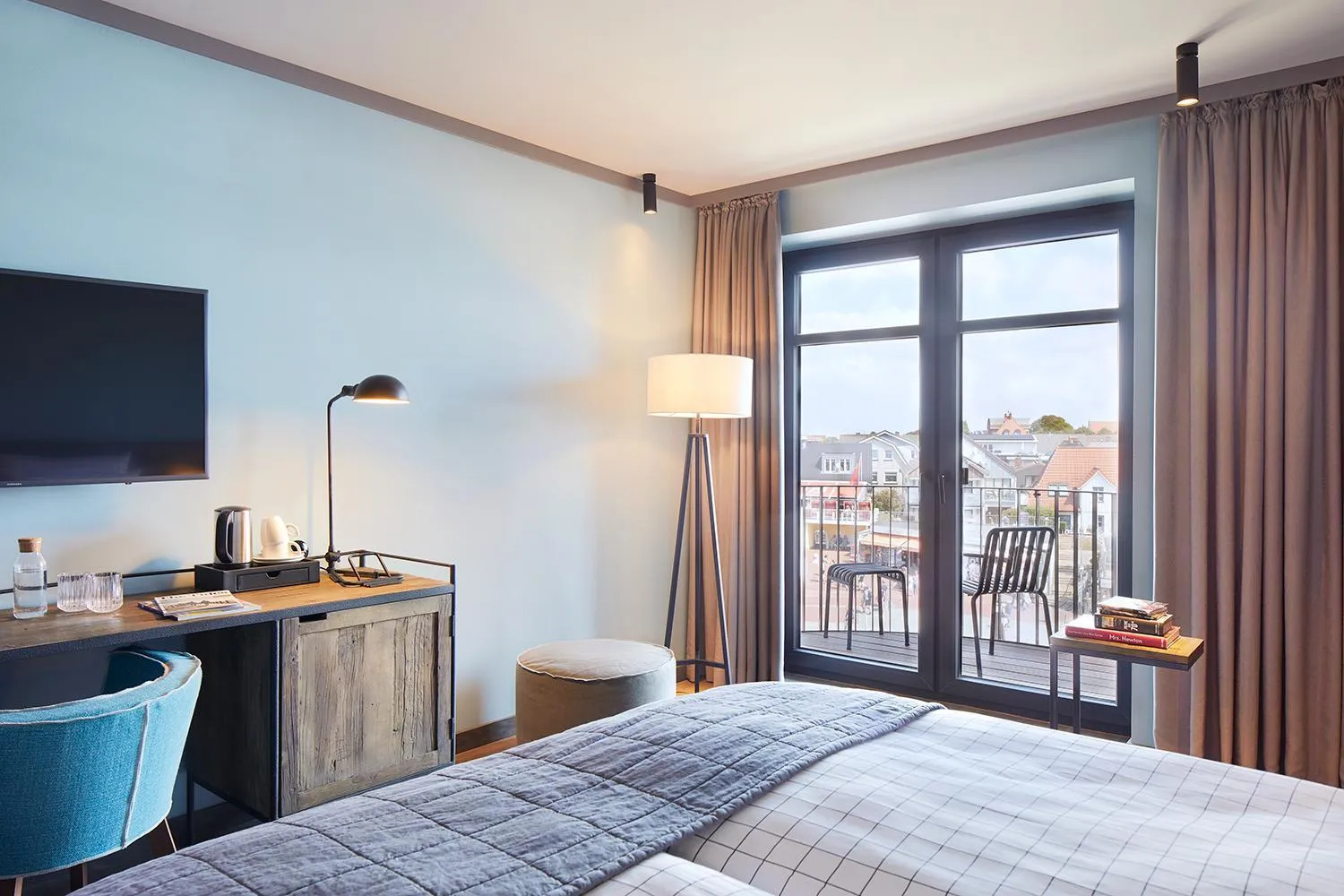 Balcony/Terrace, Bed in Lighthouse Hotel & Spa