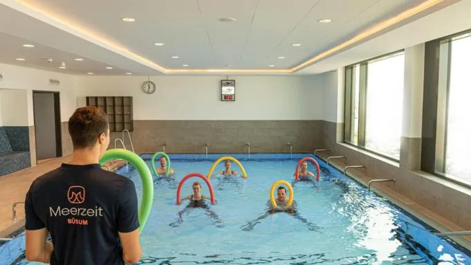 Swimming pool in Lighthouse Hotel & Spa