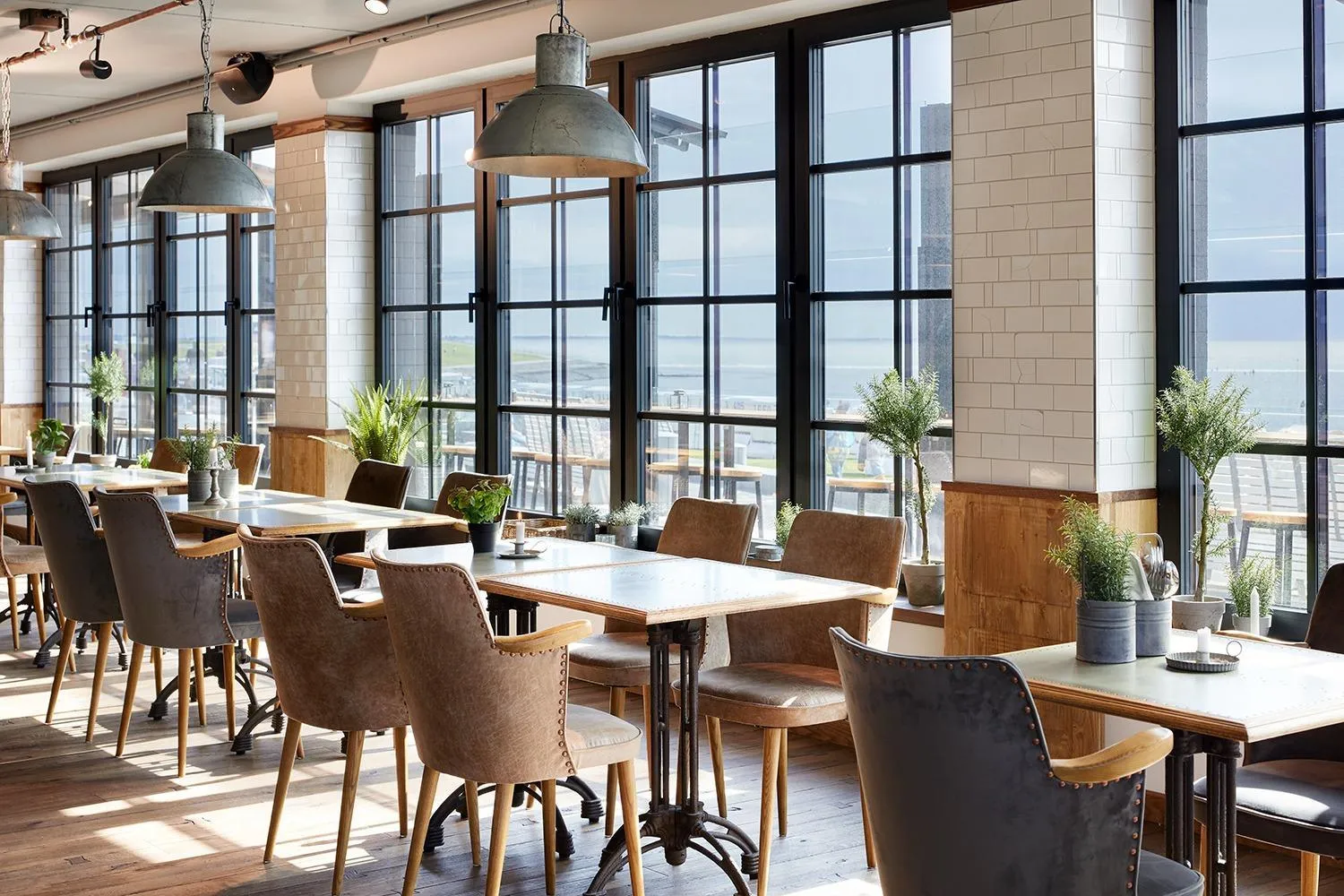 Restaurant/places to eat in Lighthouse Hotel & Spa