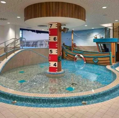 Swimming pool in Lighthouse Hotel & Spa