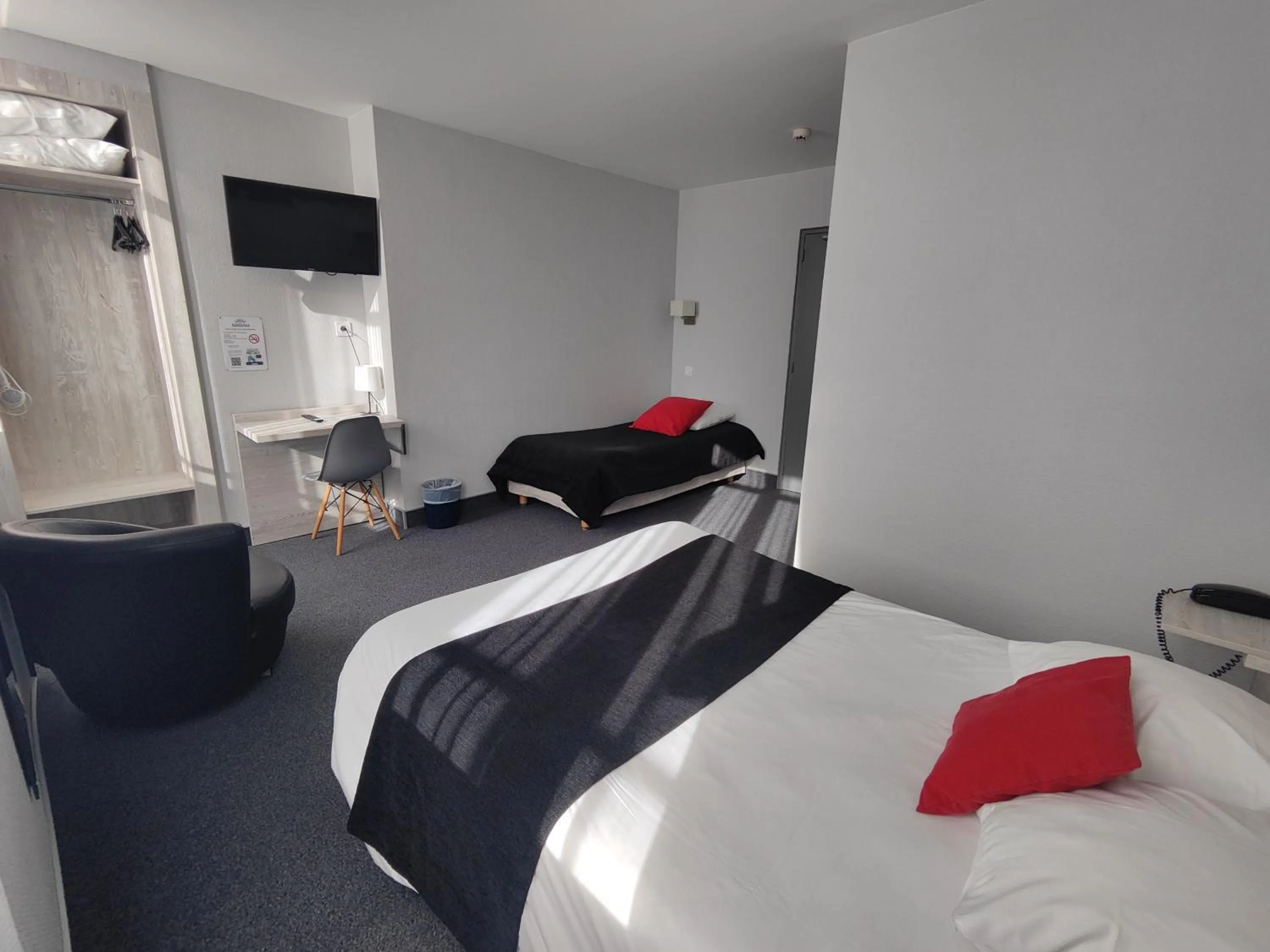 Bed in Campanile Grenoble Centre Gare