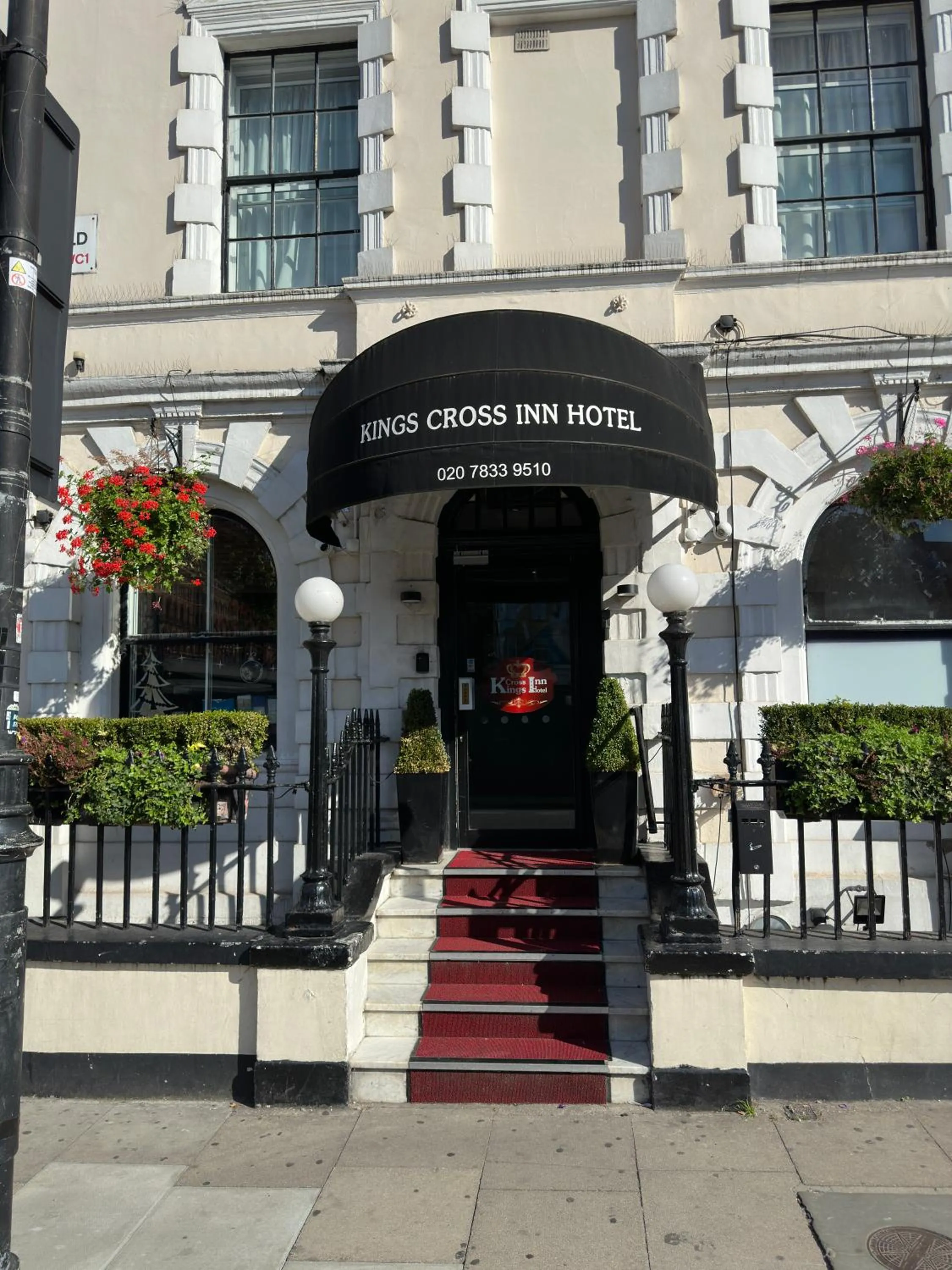 Property building in Kings Cross Inn Hotel