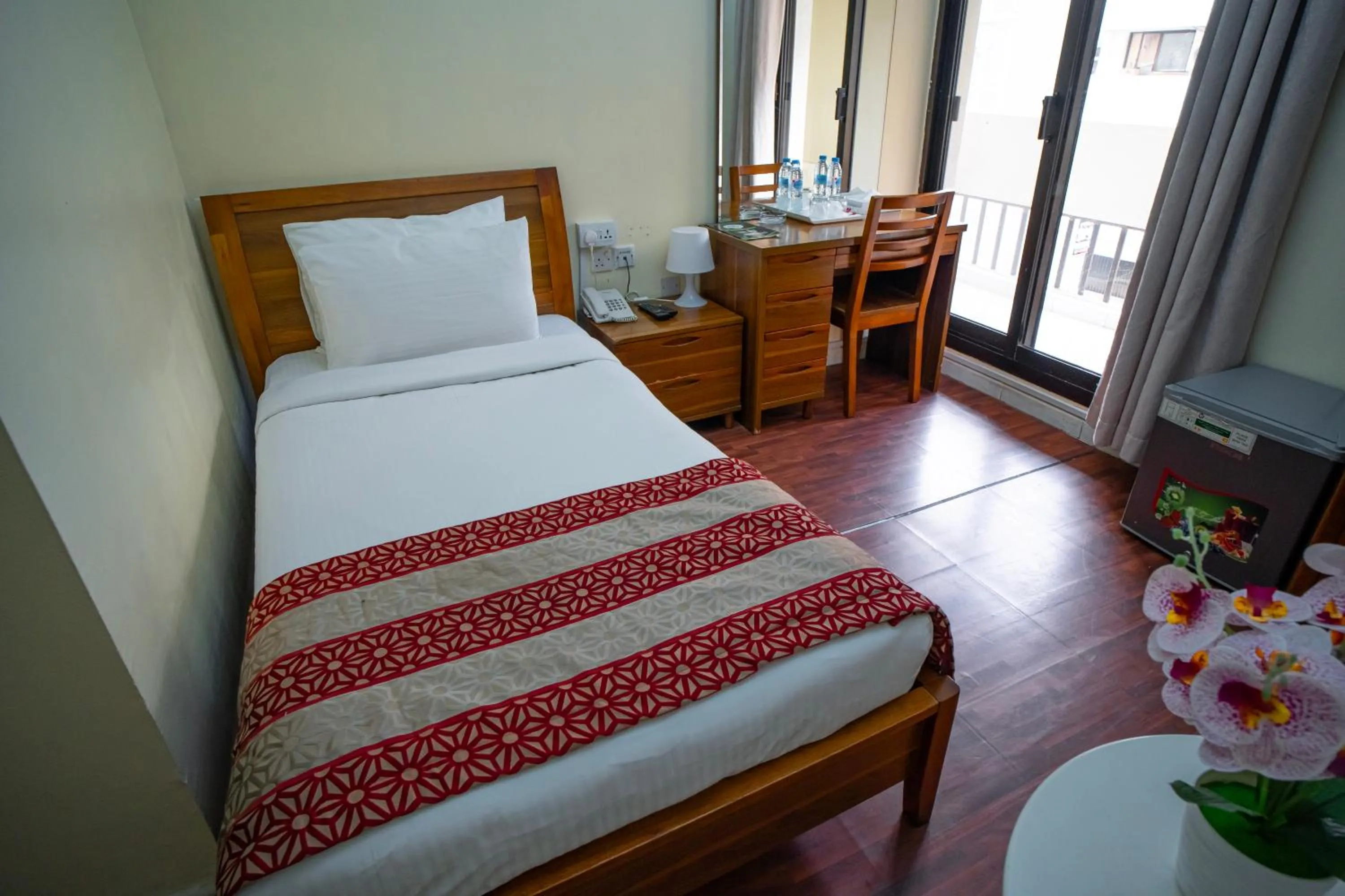 Bed in Al Karnak Hotel