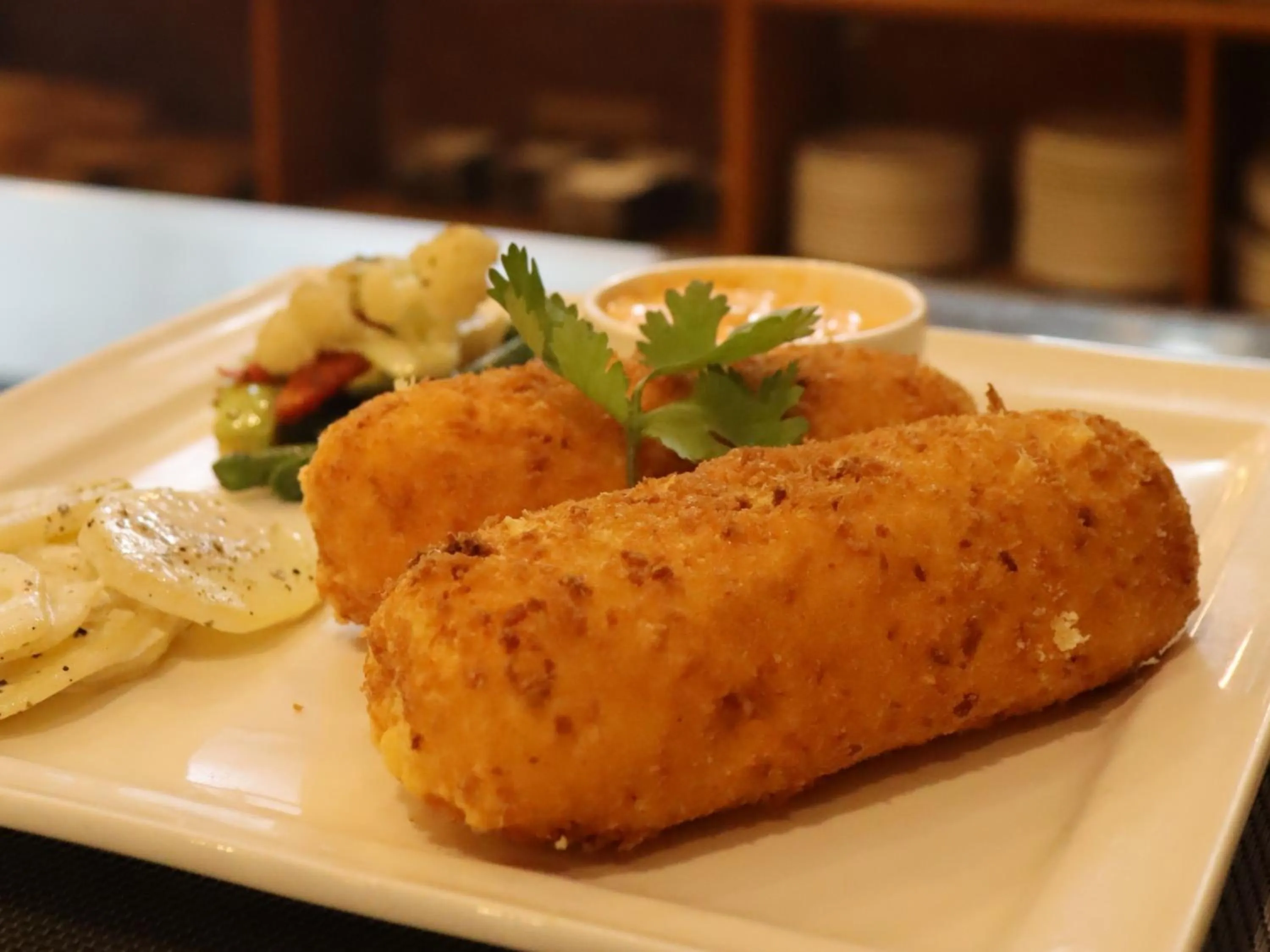 Food and drinks in Maisonette Firhill Hotel & Resort