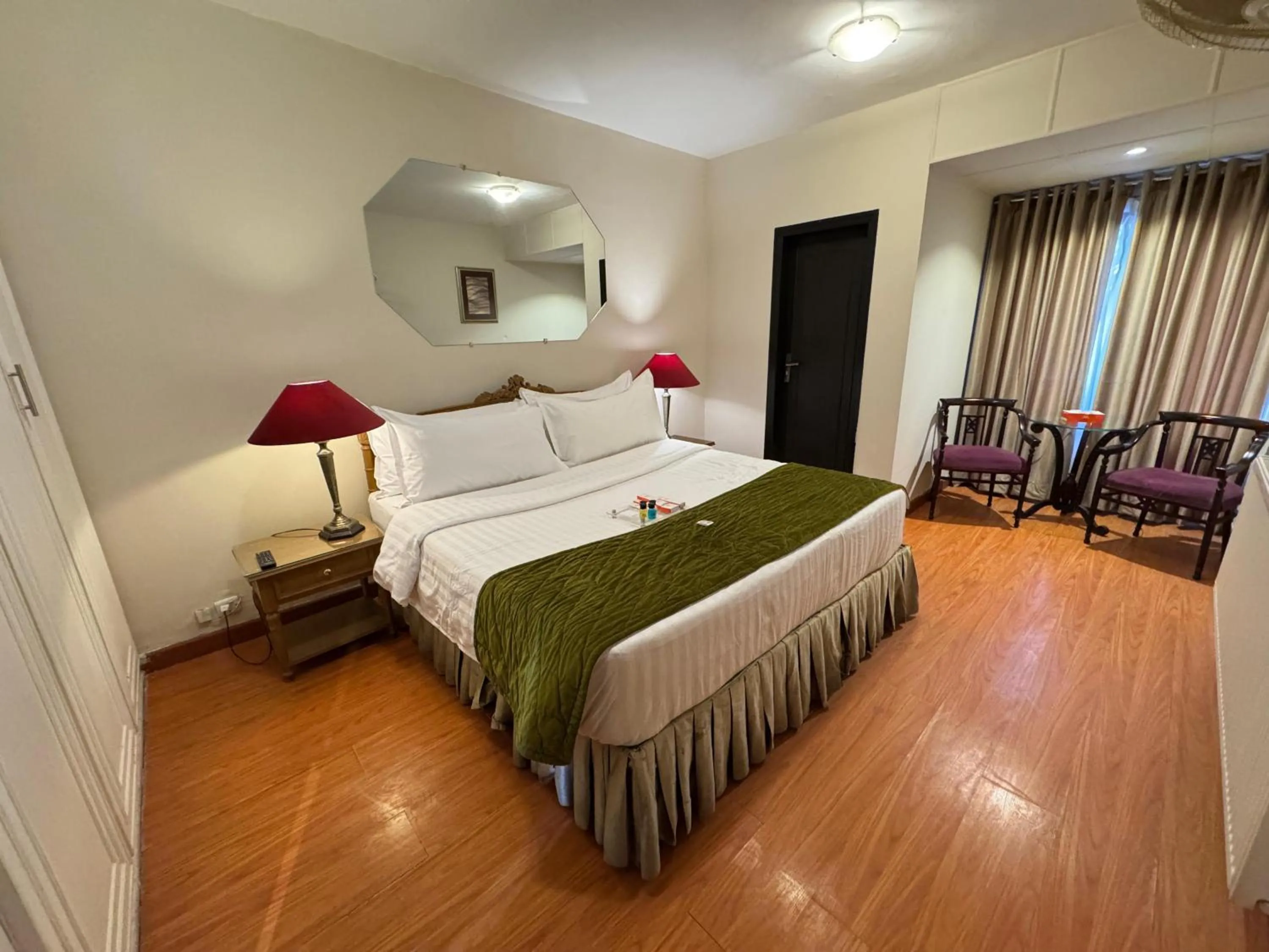 Bed in Maisonette Firhill Hotel & Resort