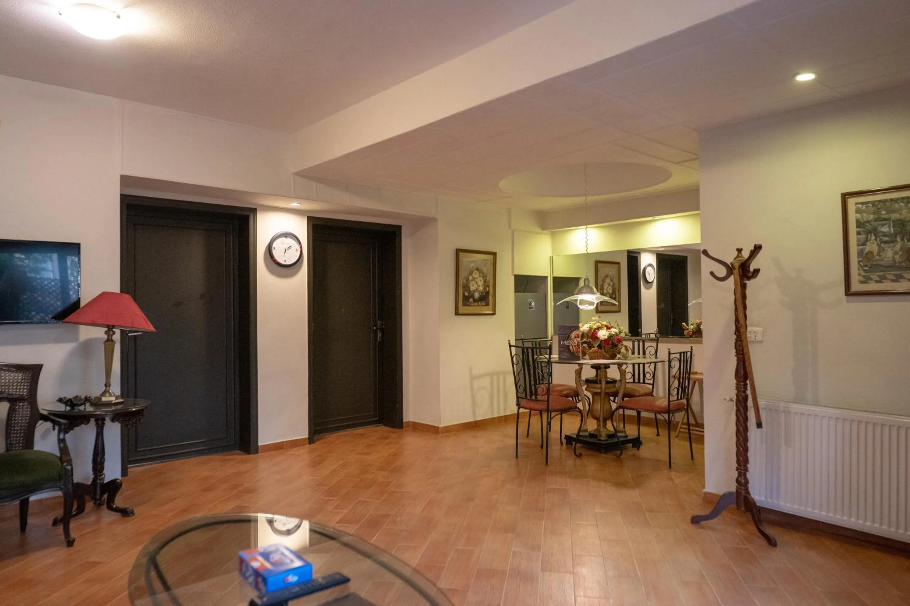 TV and multimedia in Maisonette Firhill Hotel & Resort