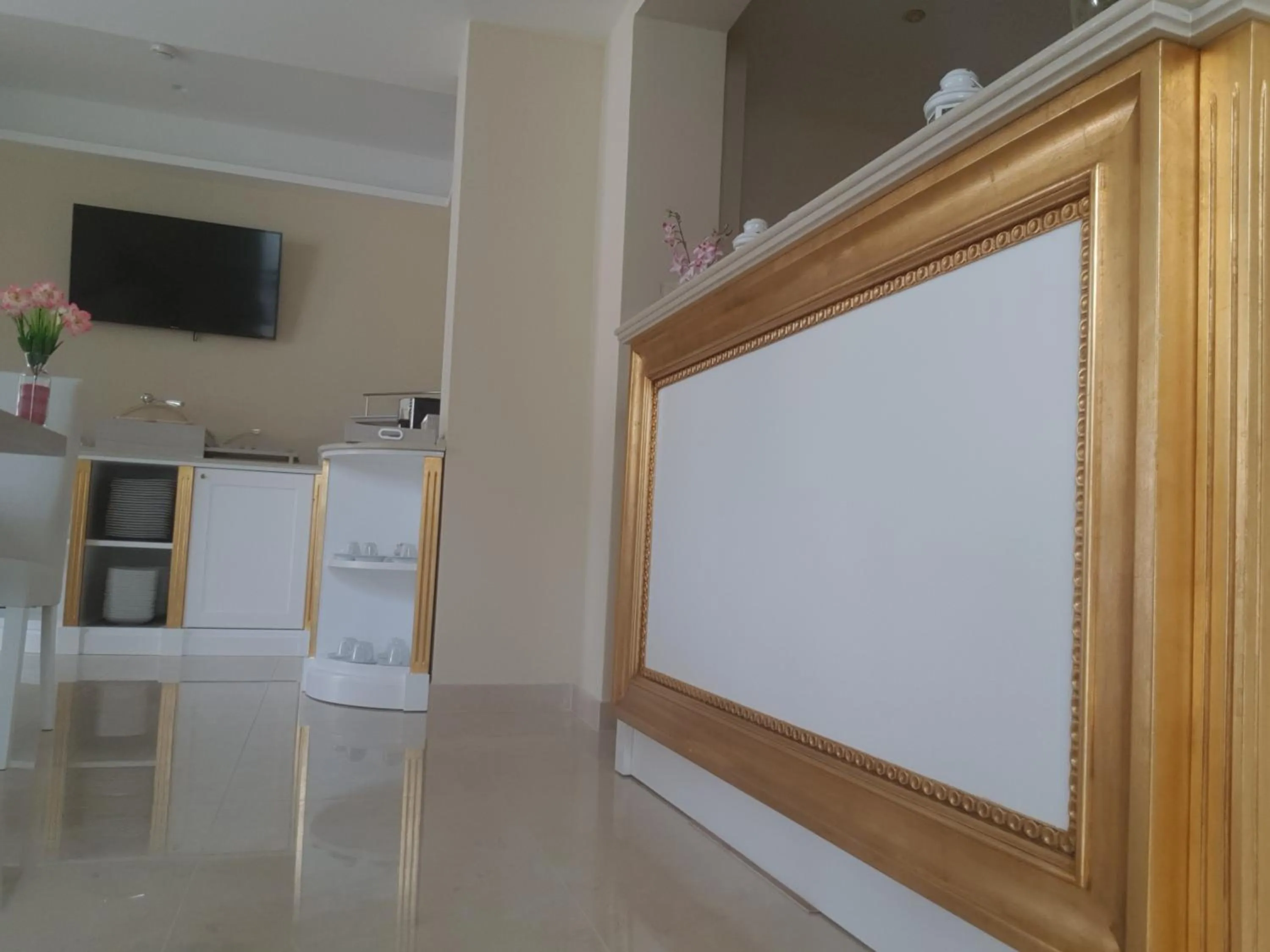 Breakfast in Grand Hotel Royal