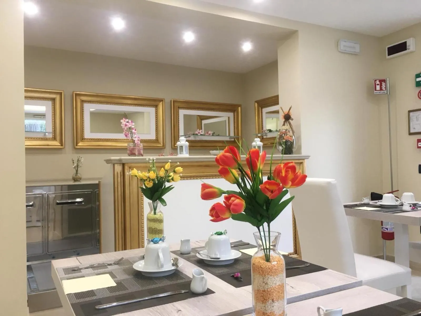 Breakfast in Grand Hotel Royal