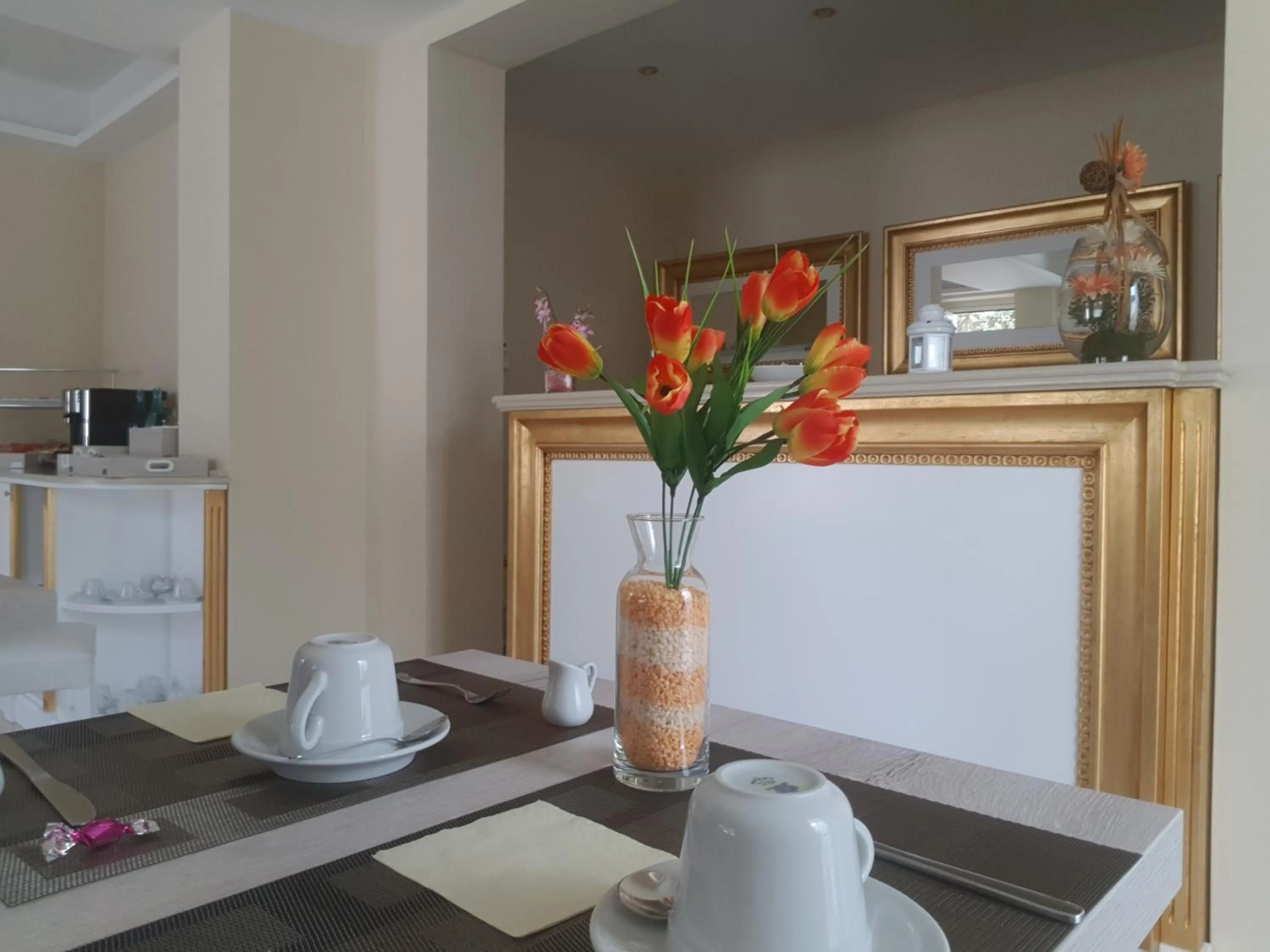 Breakfast in Grand Hotel Royal