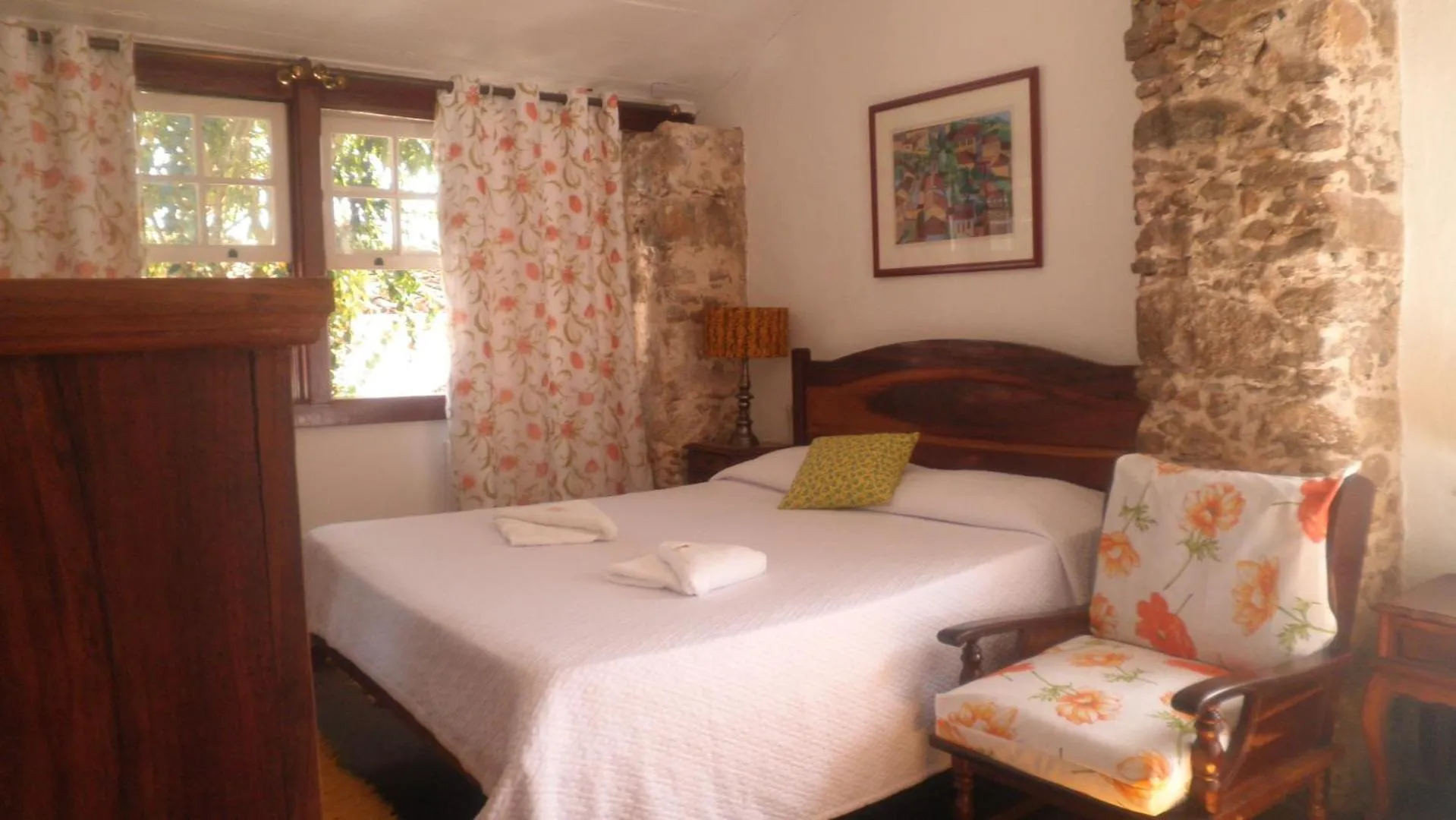 Day in Pousada Arte Colonial - Casarão Histórico do Séc XVIII - Lancha Própria