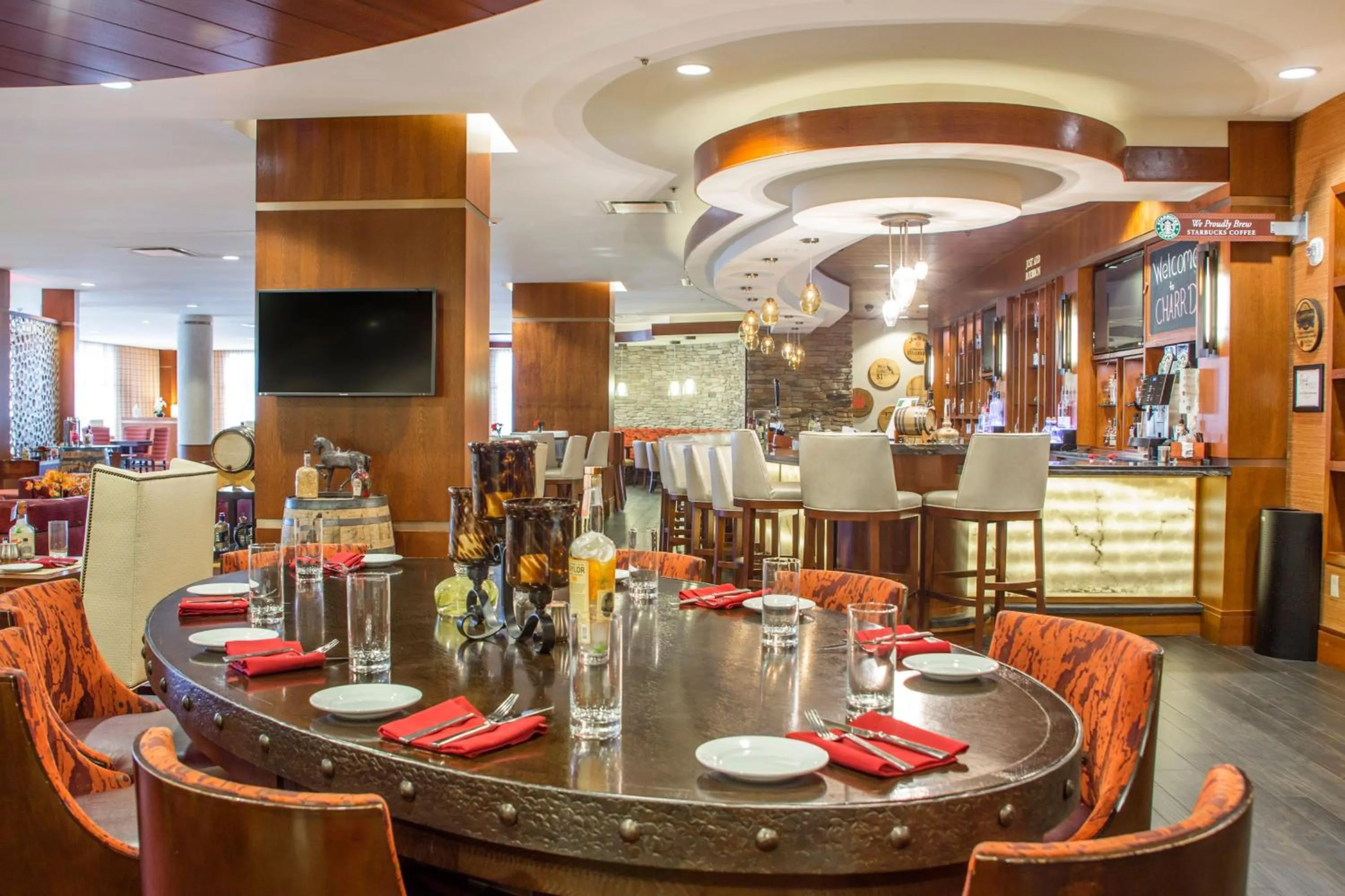 Restaurant/places to eat in Louisville Marriott East