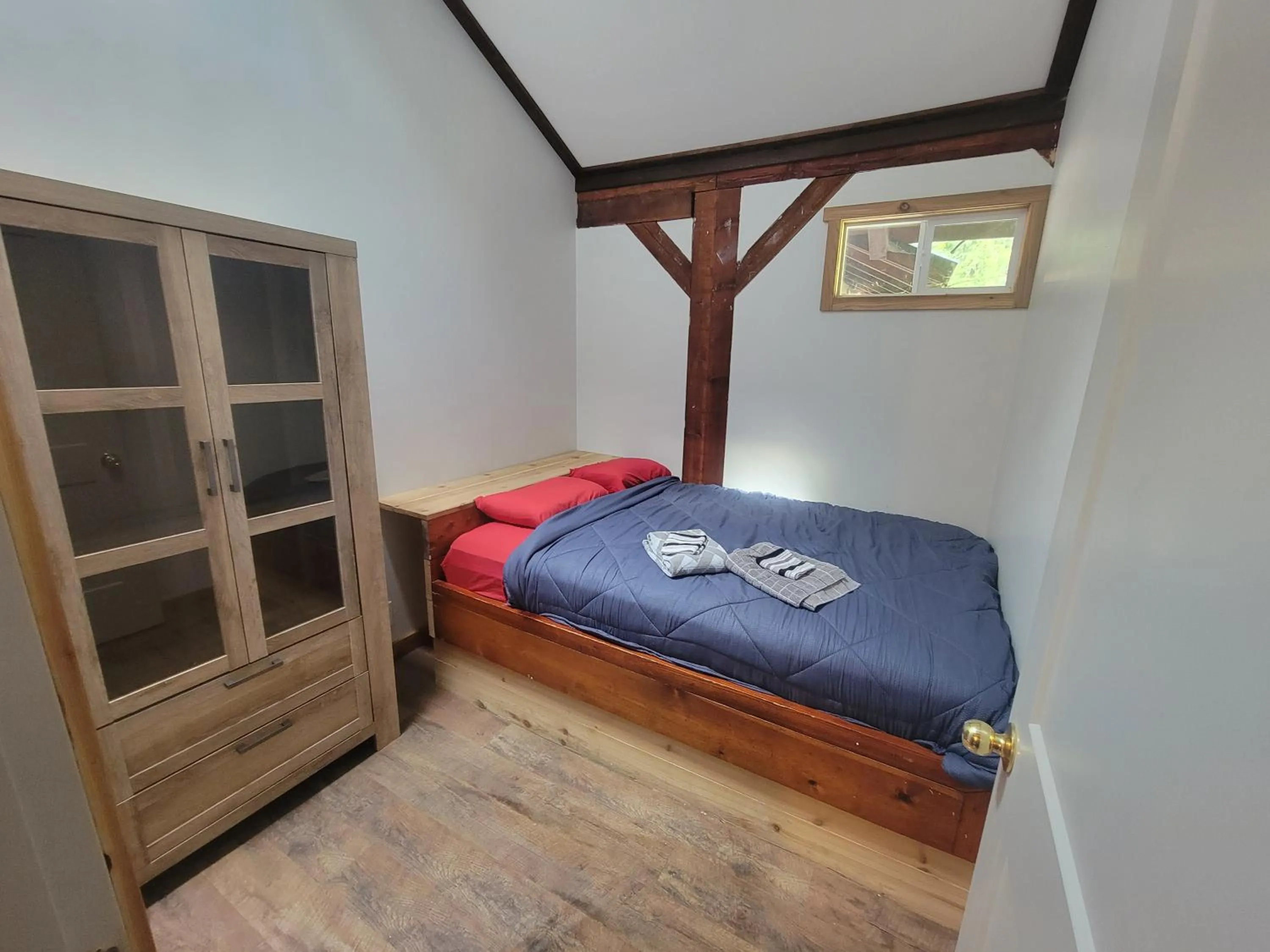 Bed in Noah's Ark Campground