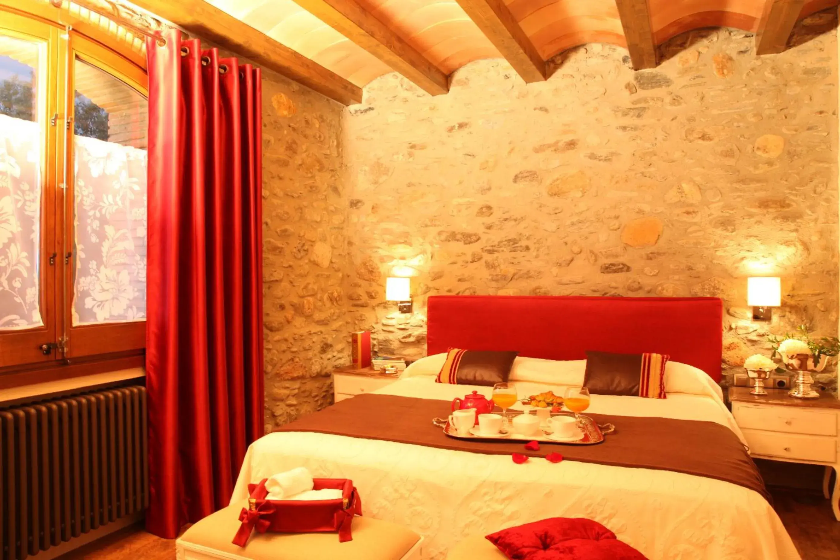 Superior Double Room - single occupancy in Hotel Rural Can Vila Superior Double Room - single occupancy in Hotel Rural Can Vila