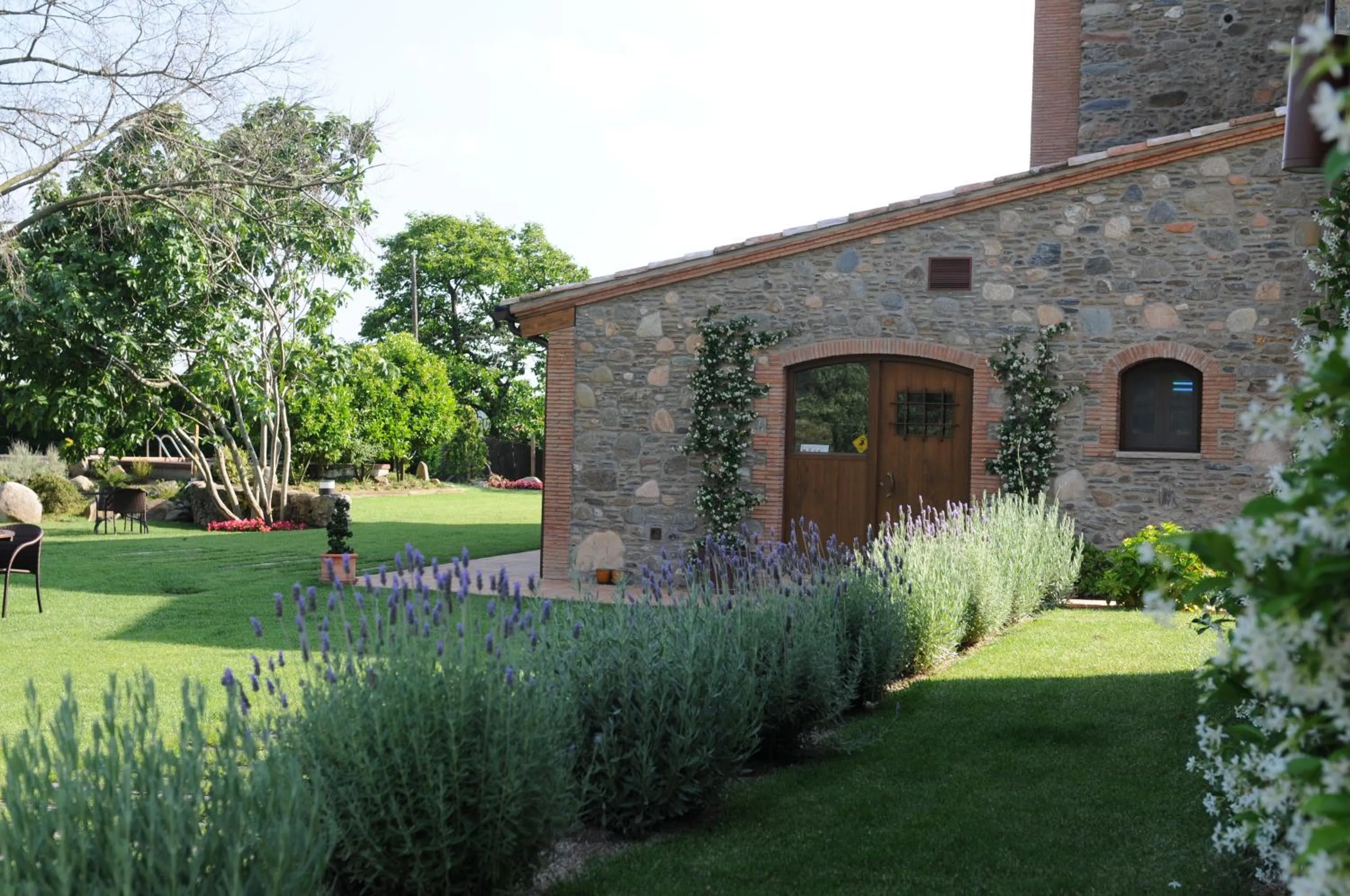 Garden in Hotel Rural Can Vila