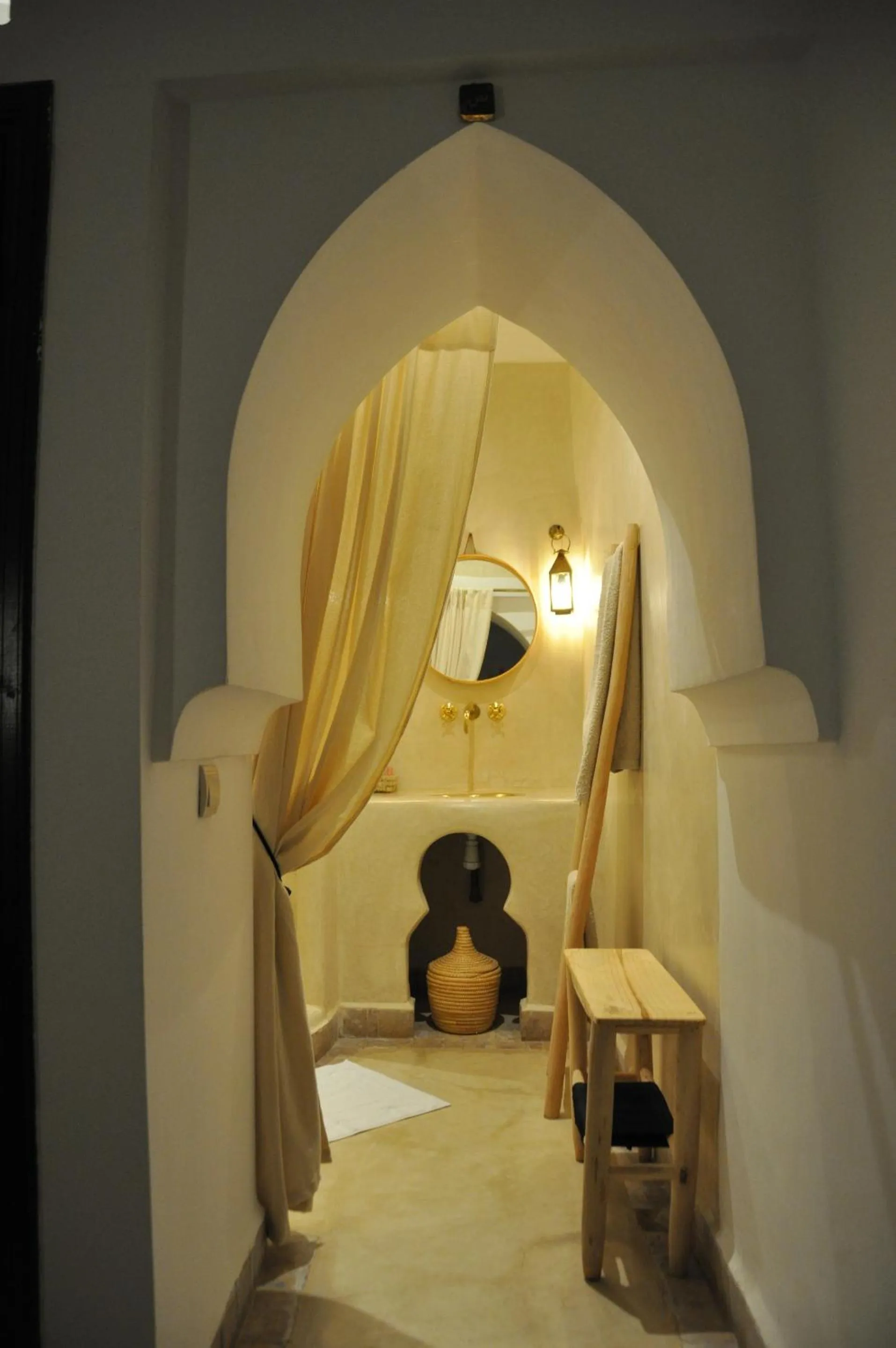 Bathroom, Bed in Riad Sin