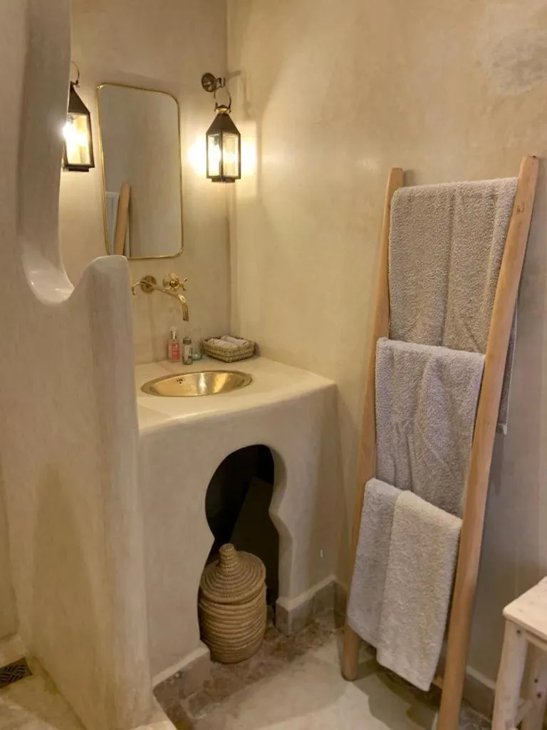 Bathroom in Riad Sin