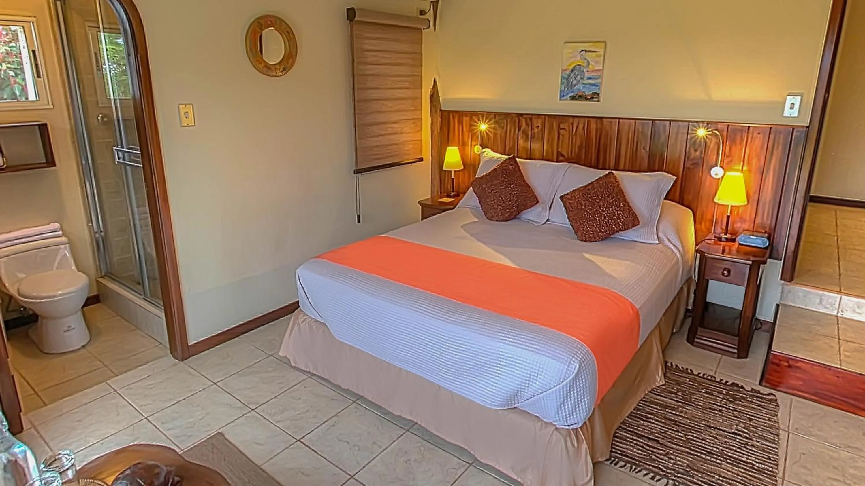 Photo of the whole room, Bed in Semilla Verde Boutique Hotel