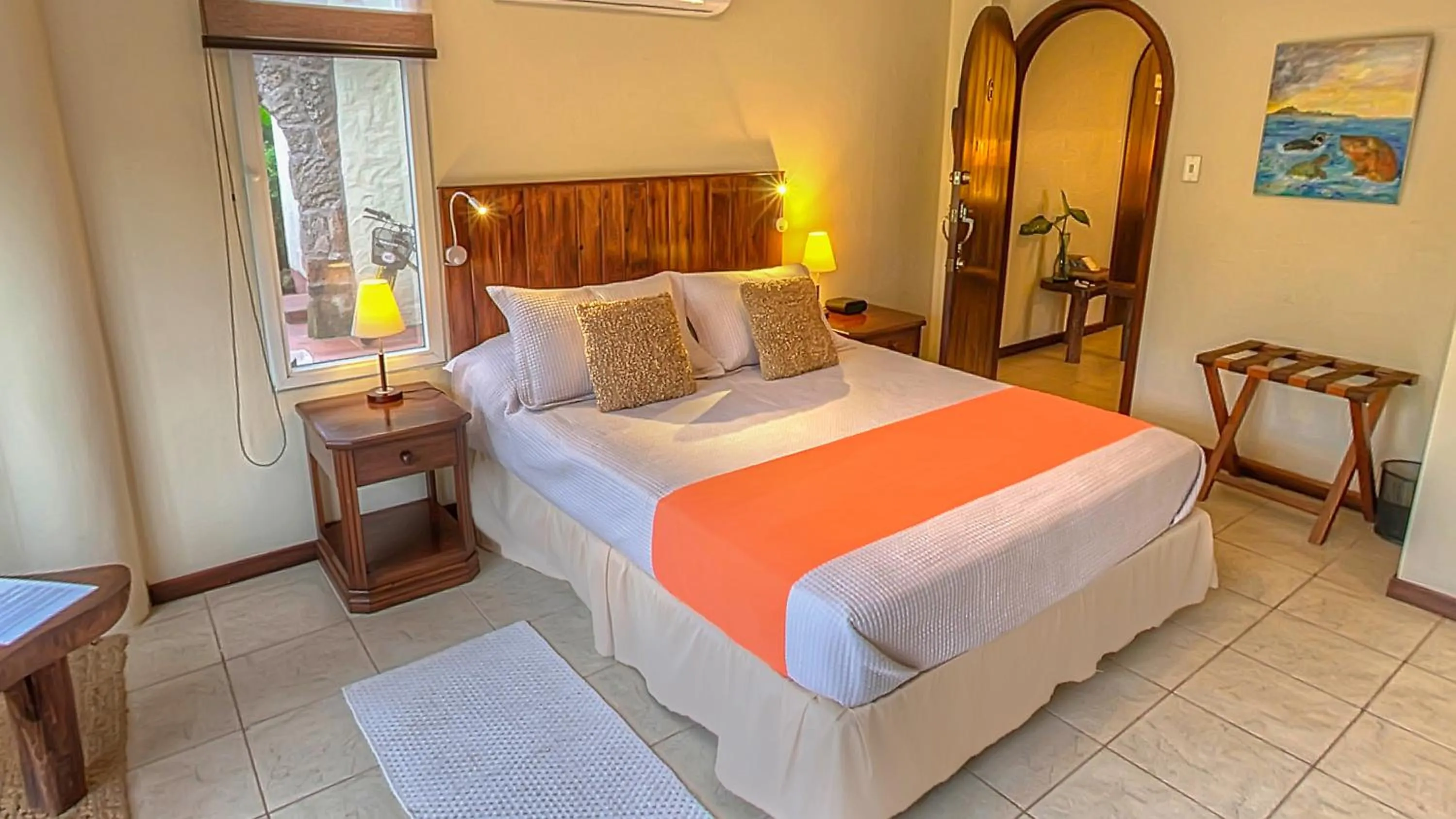 Photo of the whole room, Bed in Semilla Verde Boutique Hotel