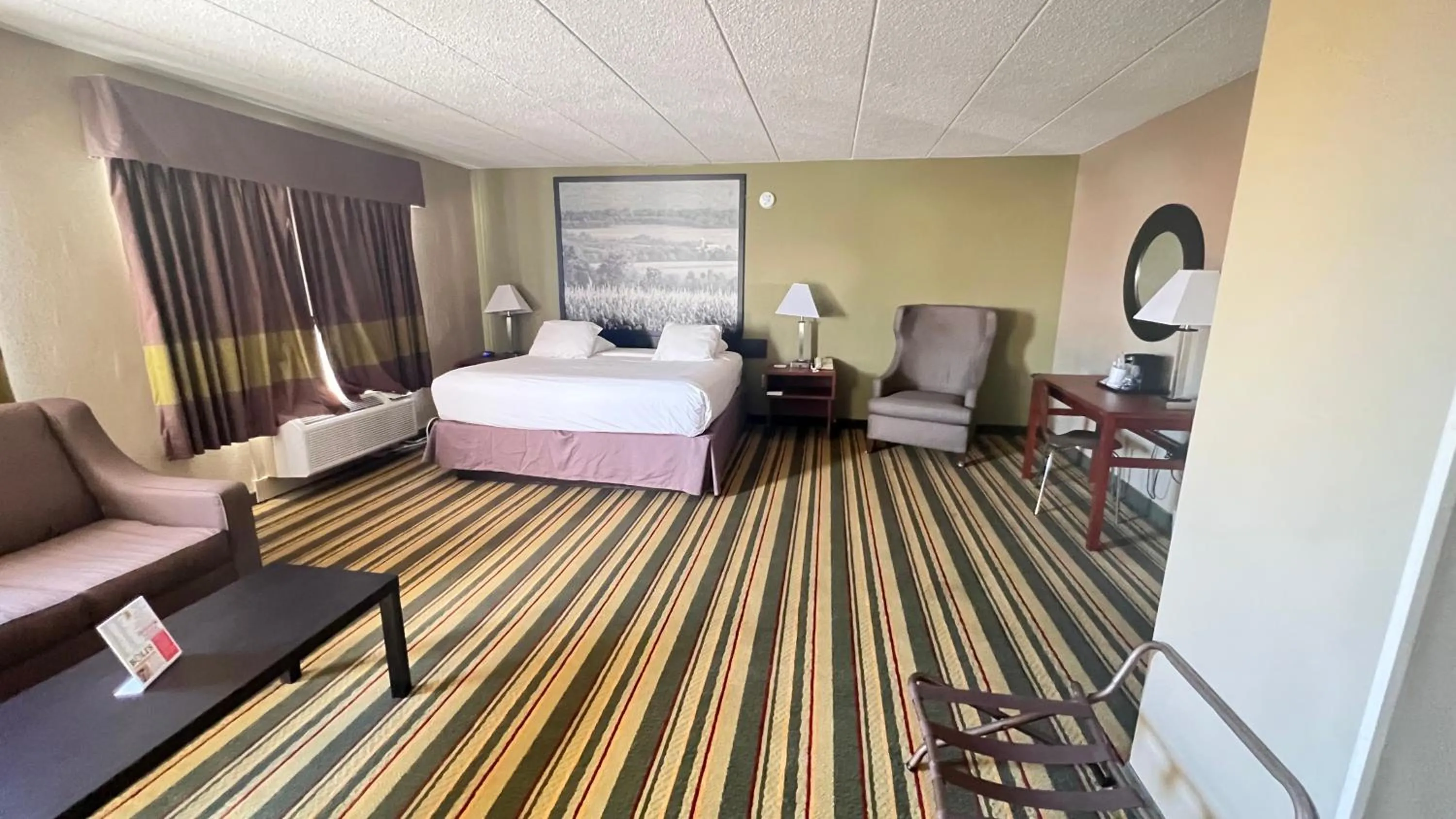 Seating area in Super 8 by Wyndham Frederick