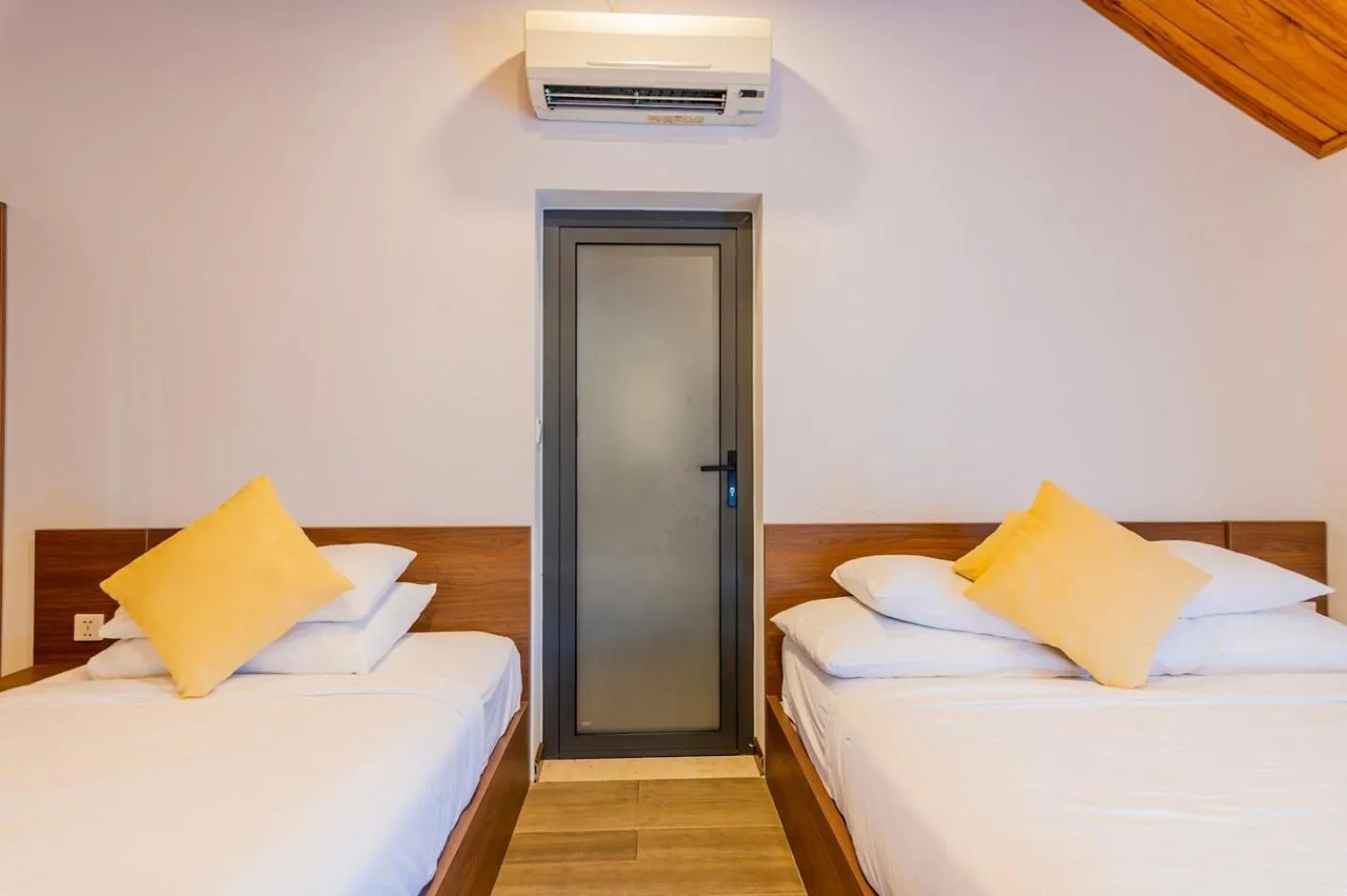 Bed in Hoi An Majestic Villa