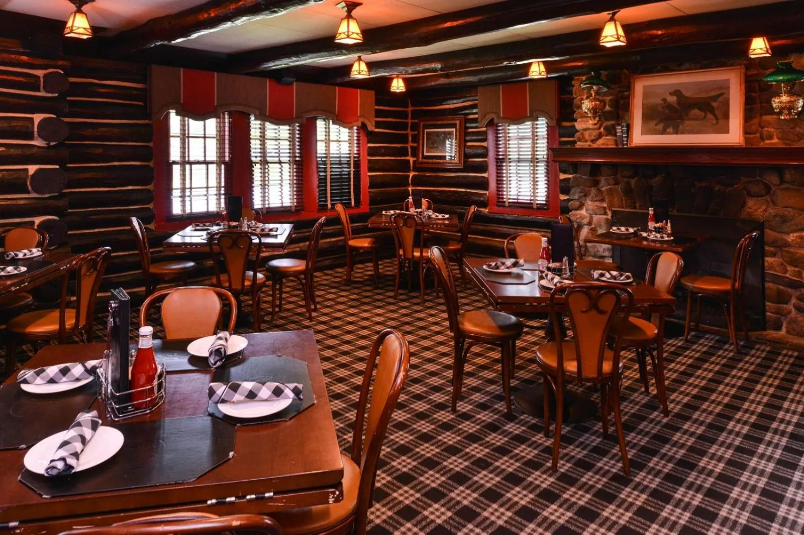 Restaurant/places to eat in The Madison Hotel