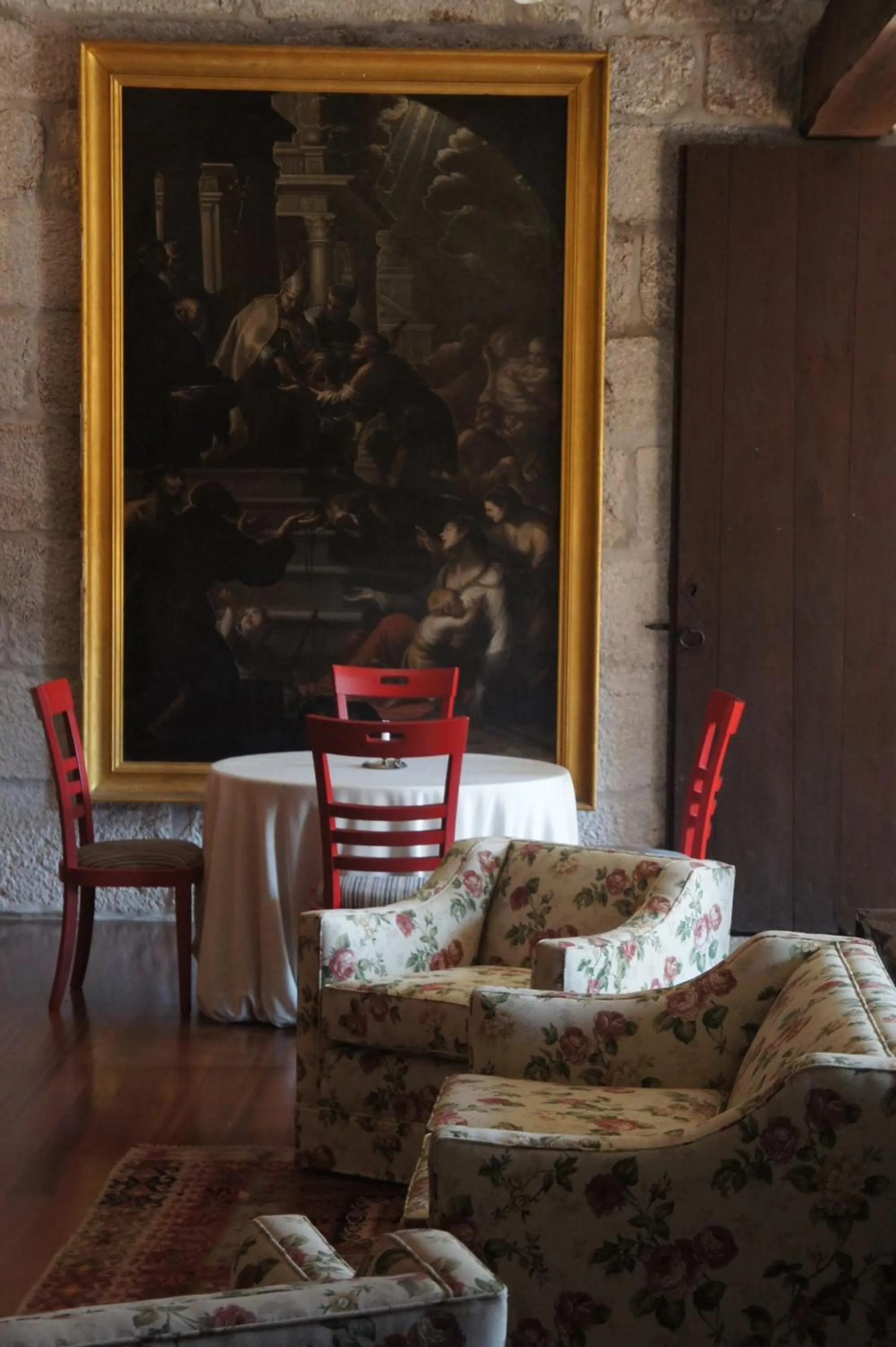 Communal lounge/ TV room in Casa de Sezim