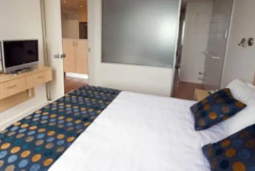 Bedroom, Bed in Mariner Shores Club