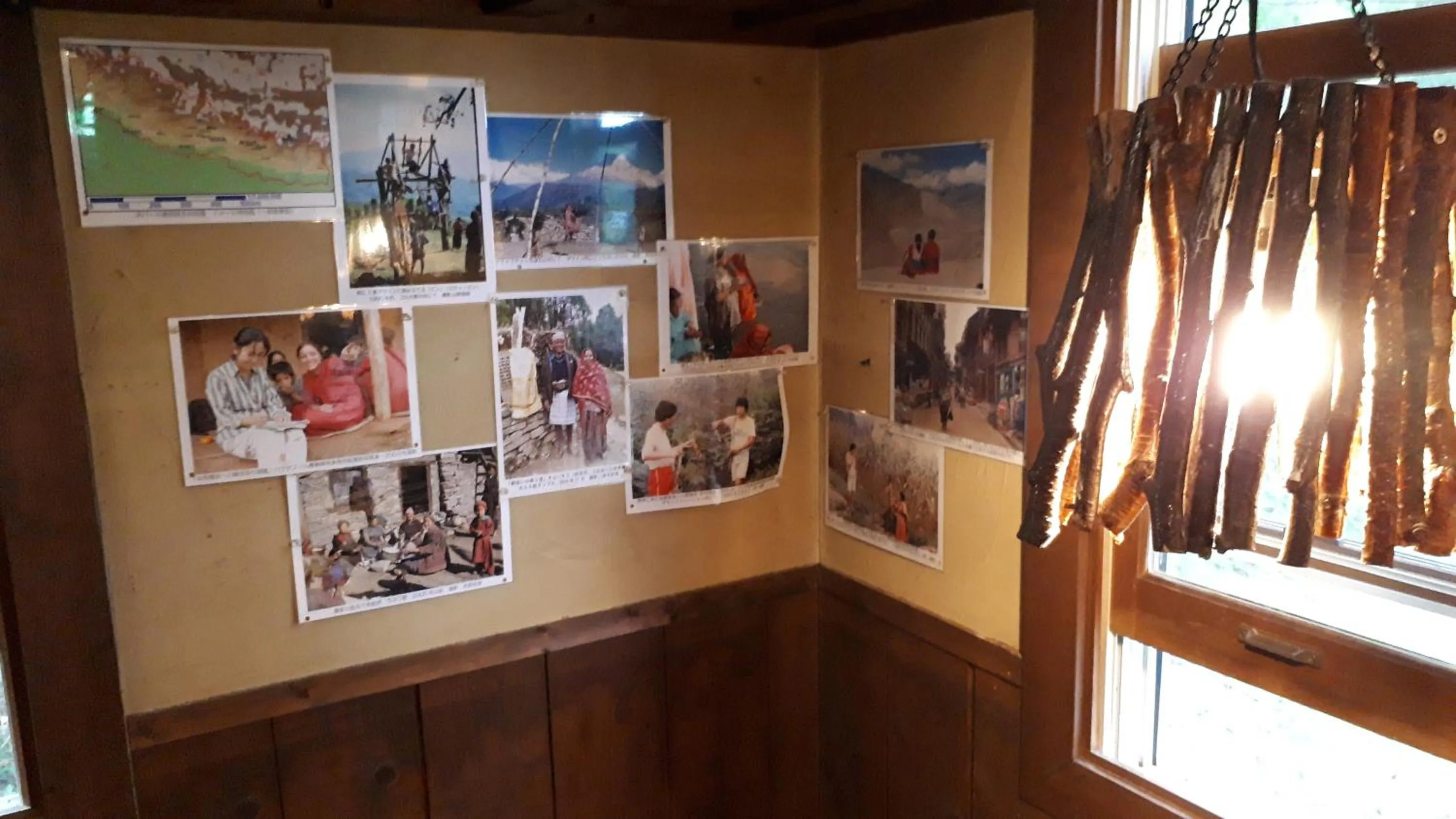 Restaurant/places to eat in Bistare Kana